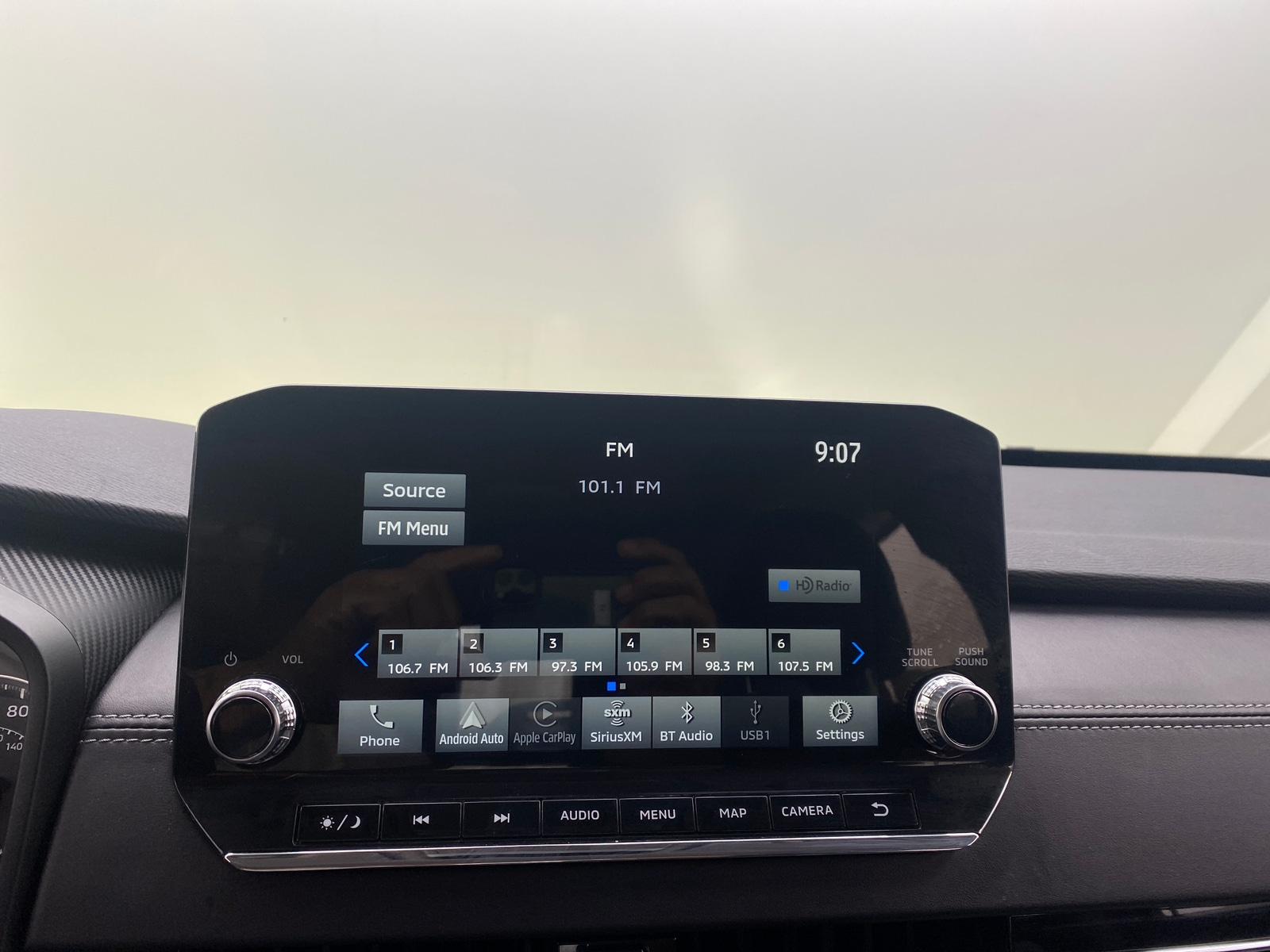 Thumbnail: 2024 Mitsubishi Outlander - 3