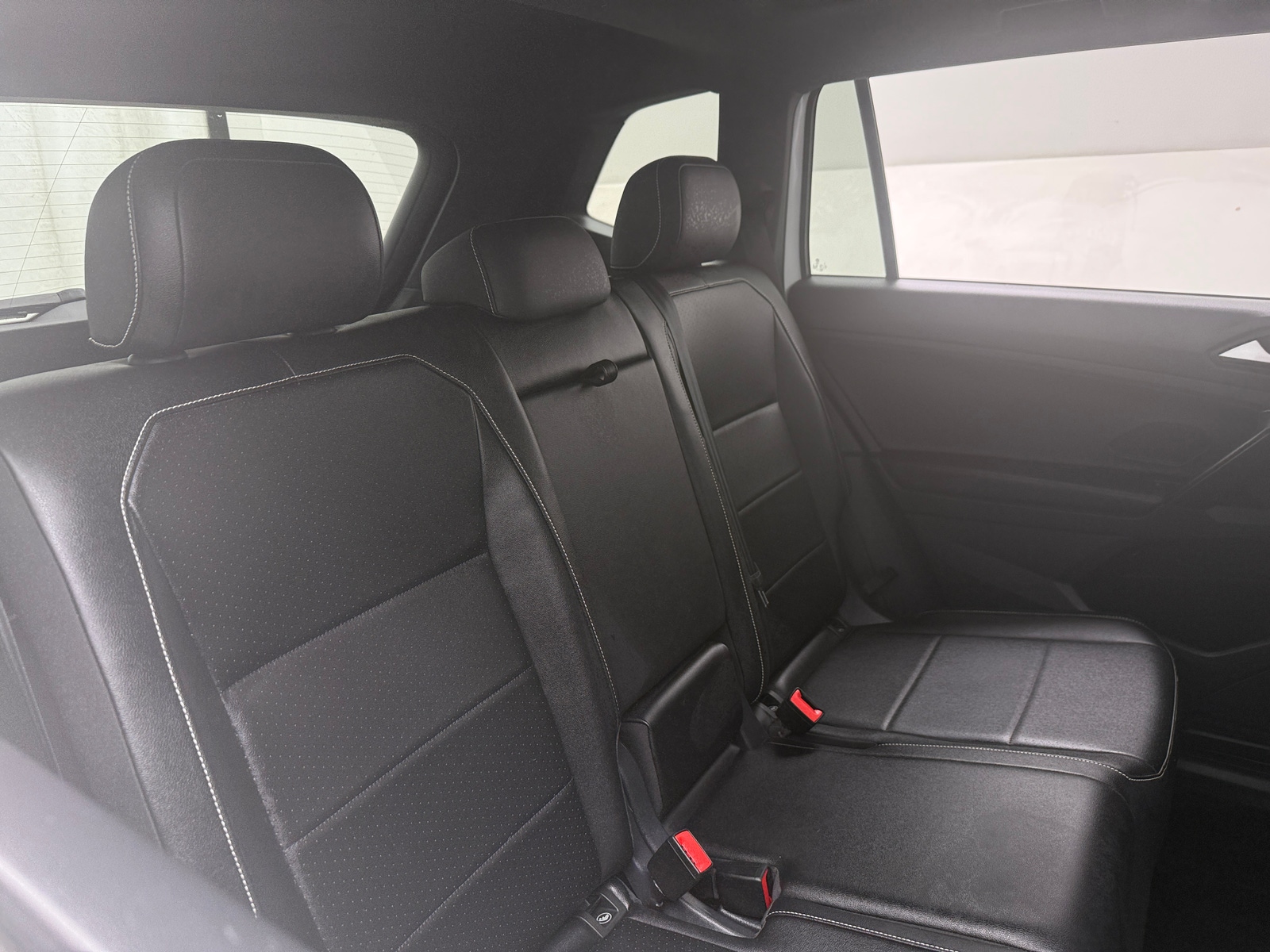 Thumbnail: 2021 Volkswagen Tiguan - 5