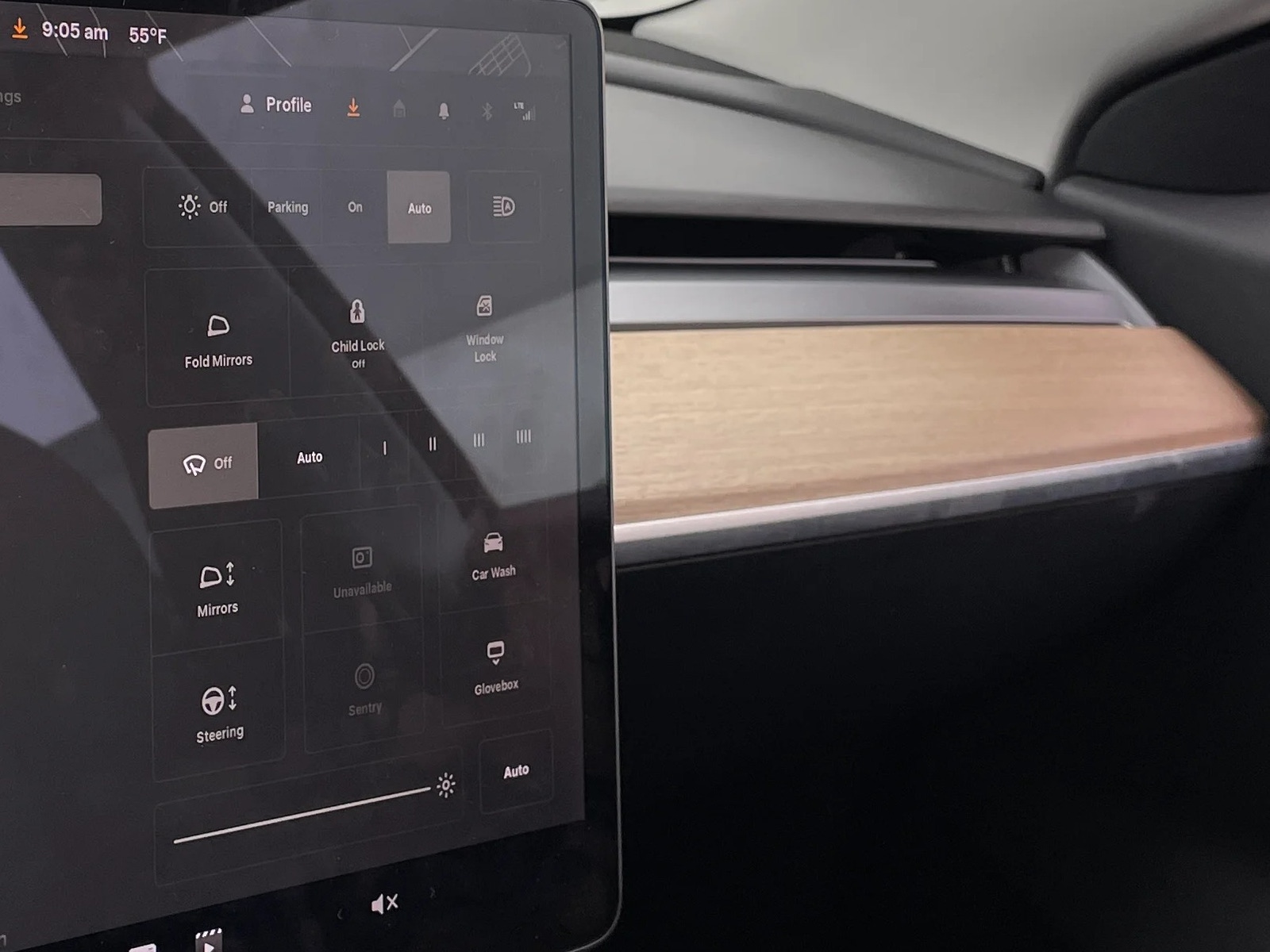 Thumbnail: 2018 Tesla Model 3 - 4