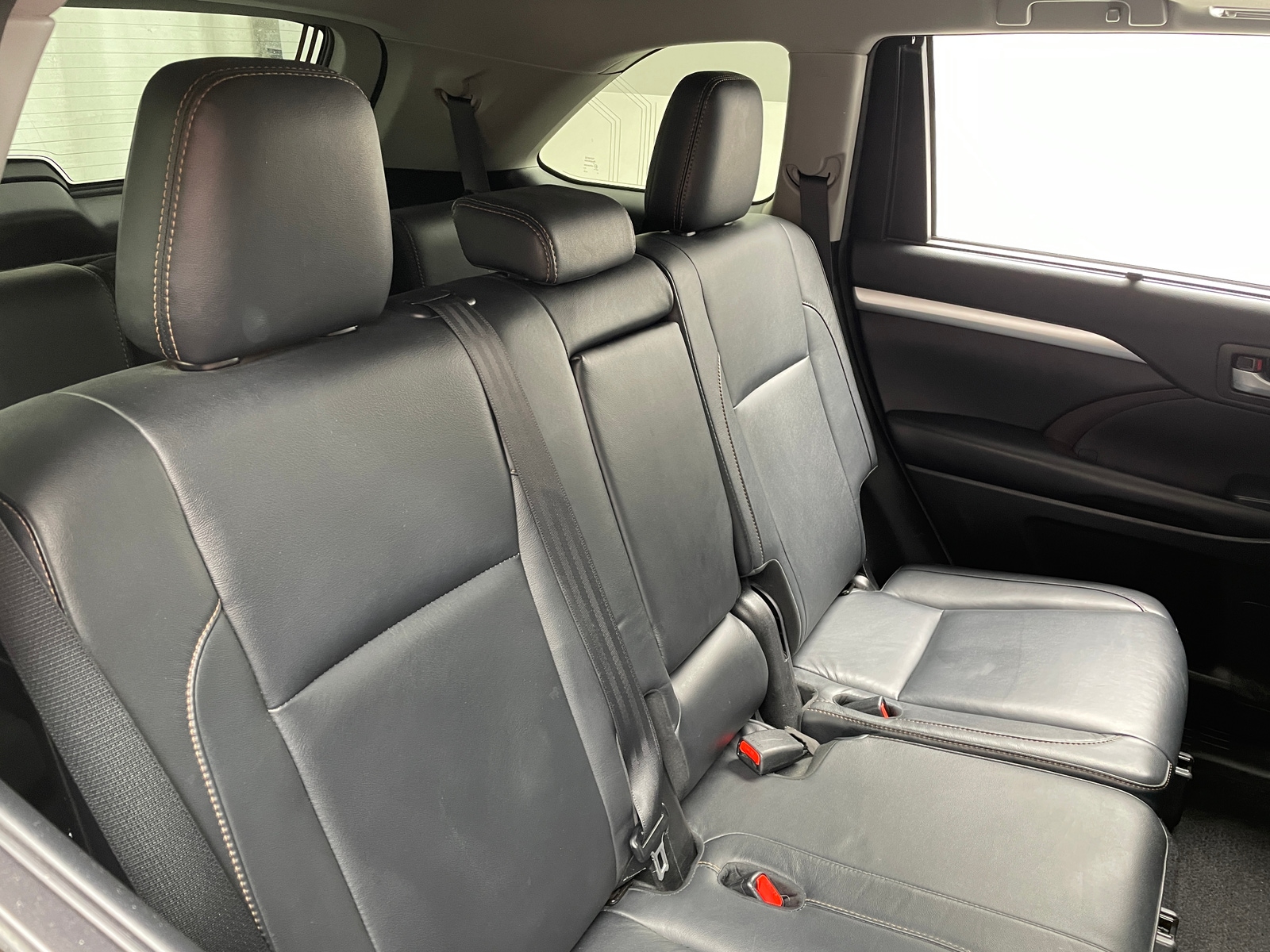 Thumbnail: 2018 Toyota Highlander - 5