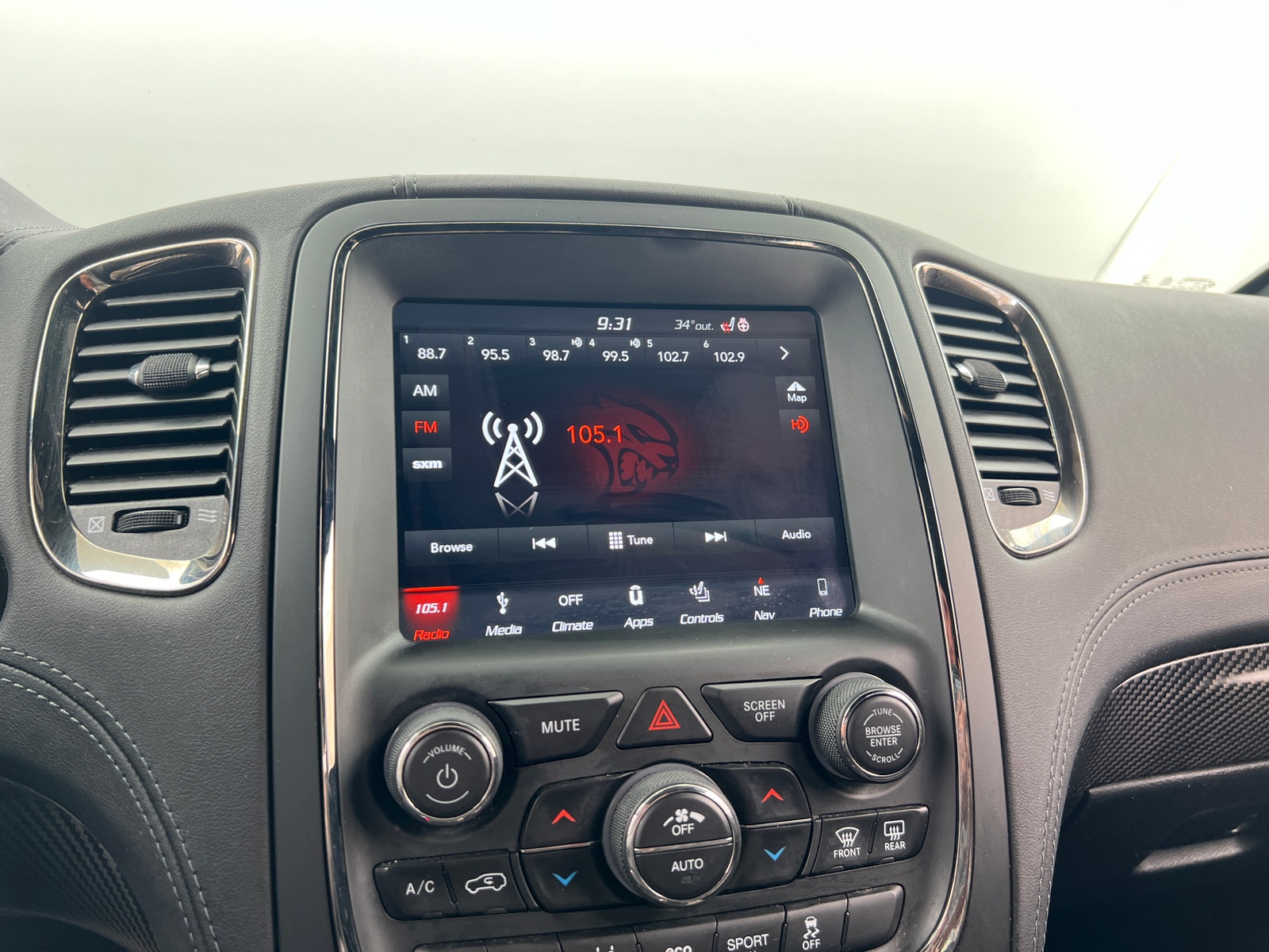 Thumbnail: 2019 Dodge Durango - 4