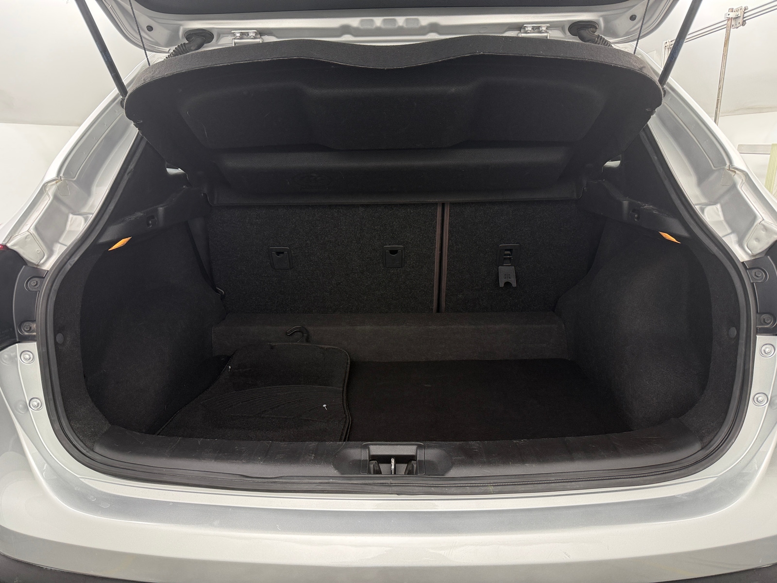 Thumbnail: 2017 Nissan Rogue Sport - 7