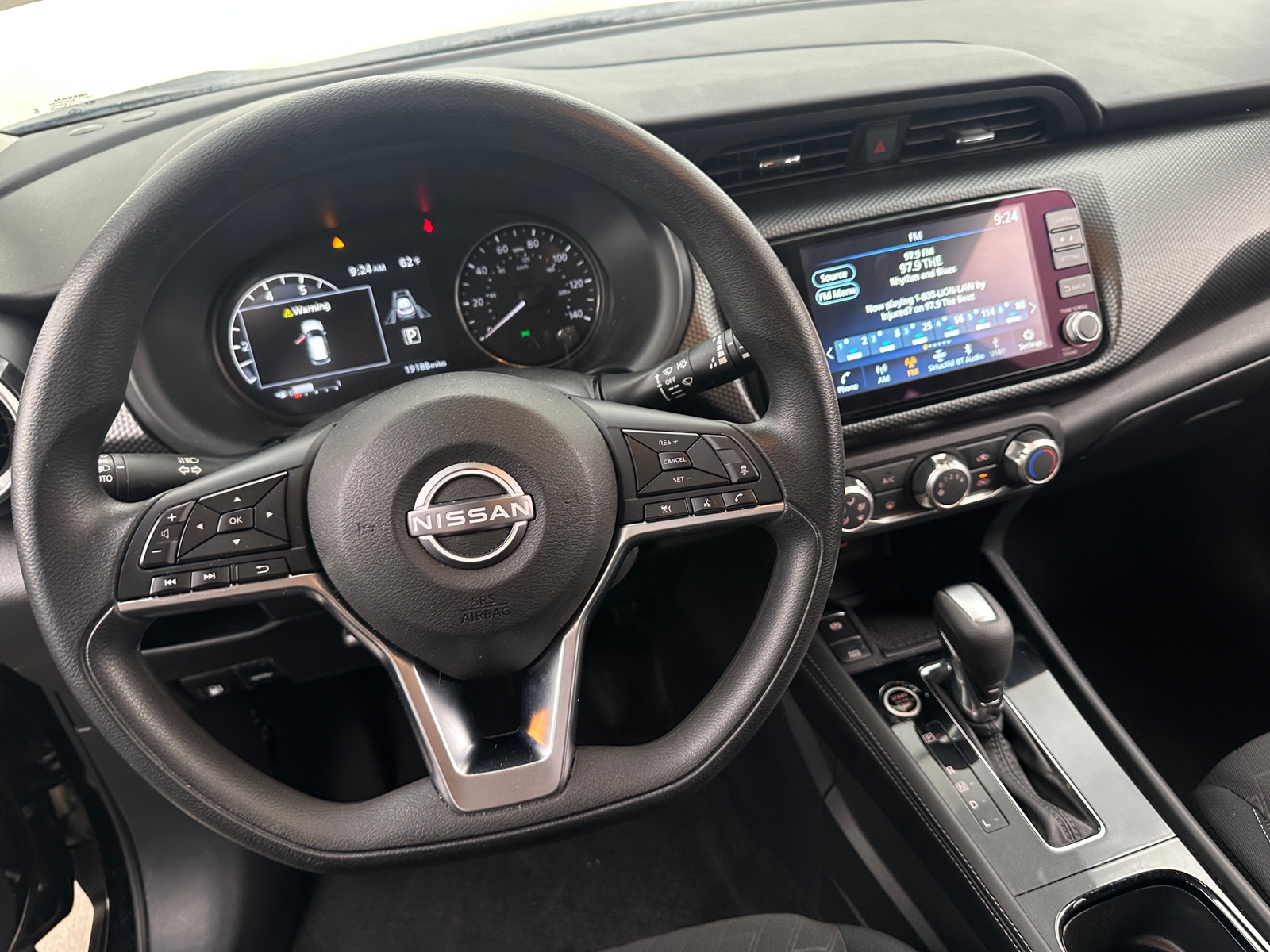 Thumbnail: 2024 Nissan Kicks - 5