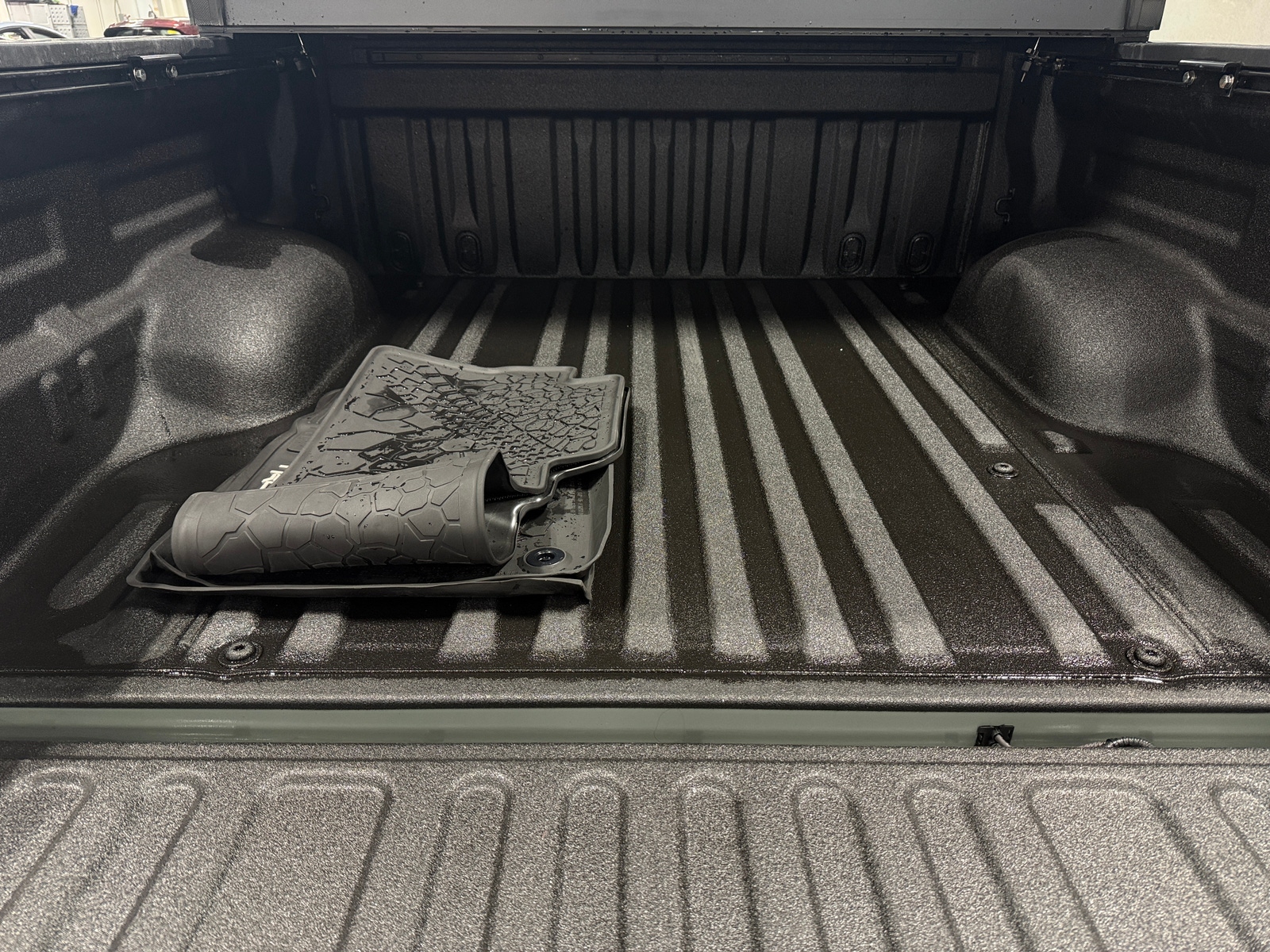 Thumbnail: 2021 Toyota Tundra - 6