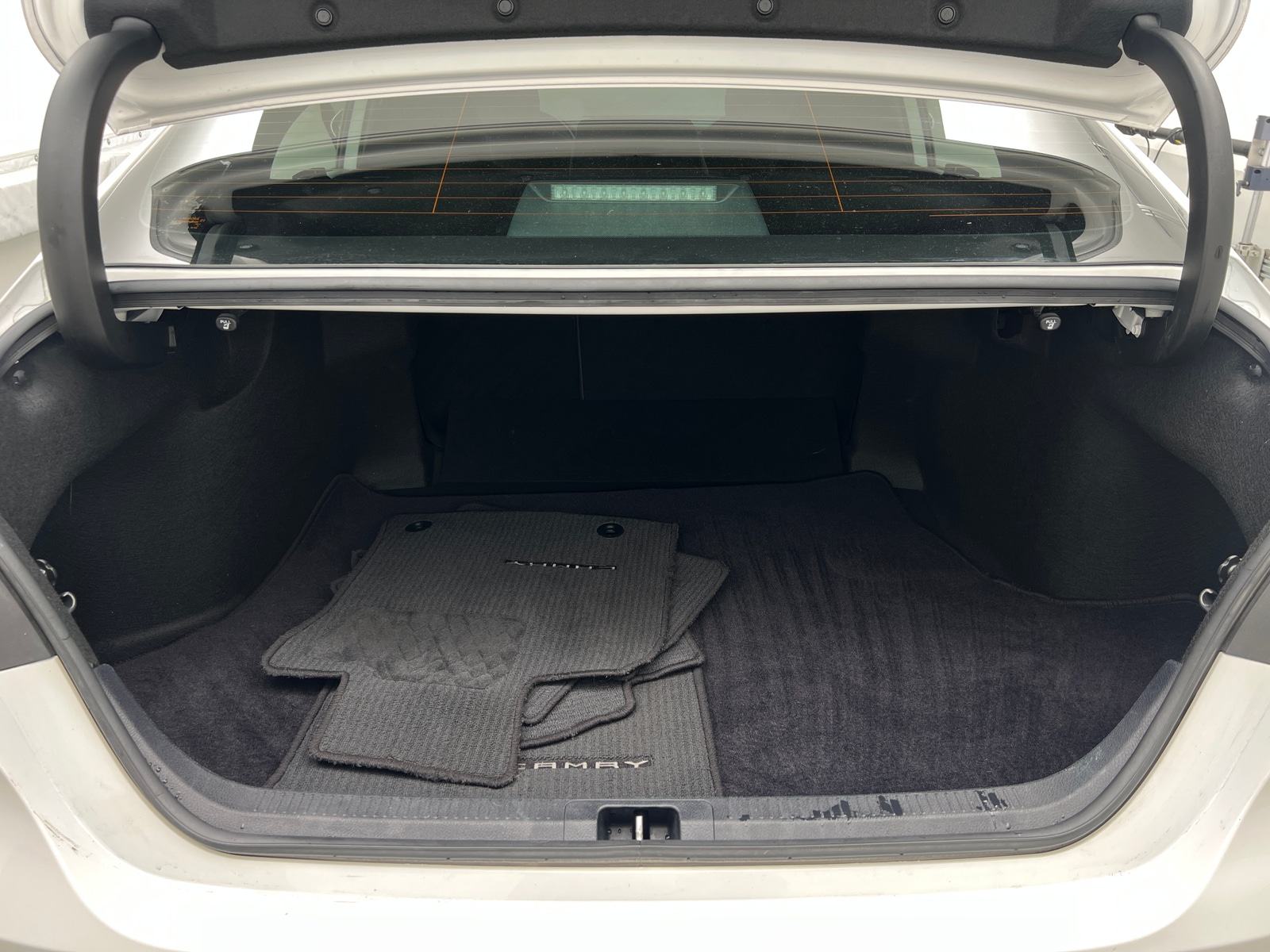 Thumbnail: 2022 Toyota Camry - 7