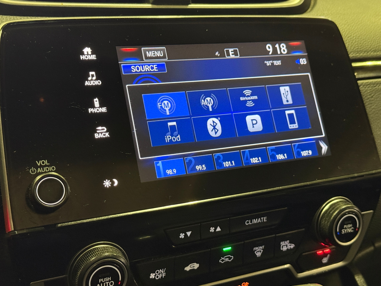 Thumbnail: 2017 Honda CR-V - 4