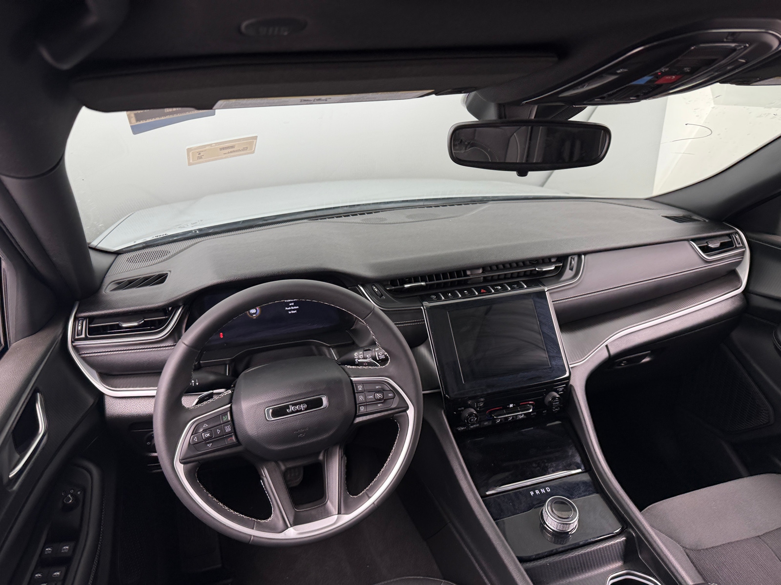 Thumbnail: 2024 Jeep Grand Cherokee L - 3