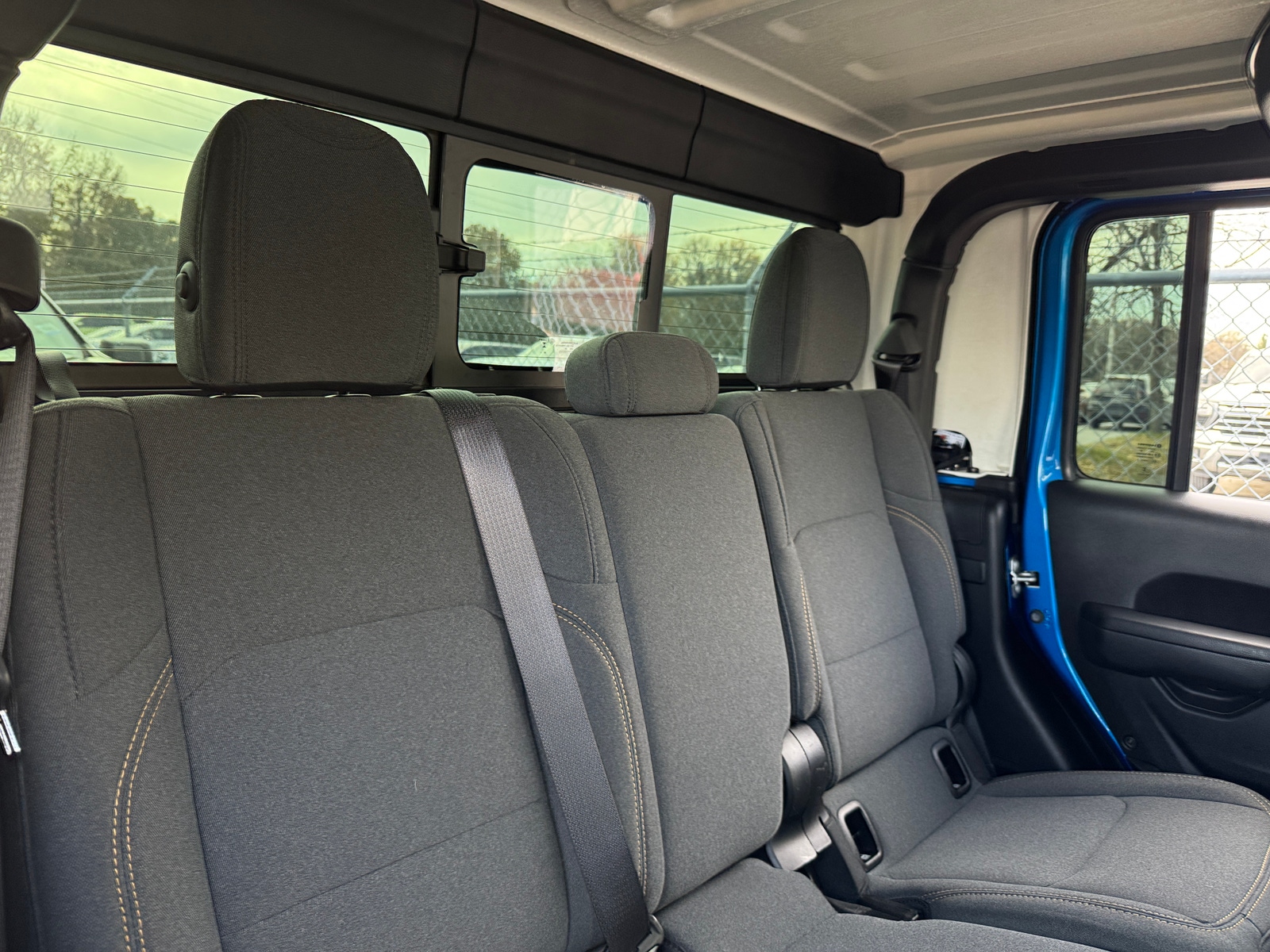 Thumbnail: 2024 Jeep Gladiator - 6