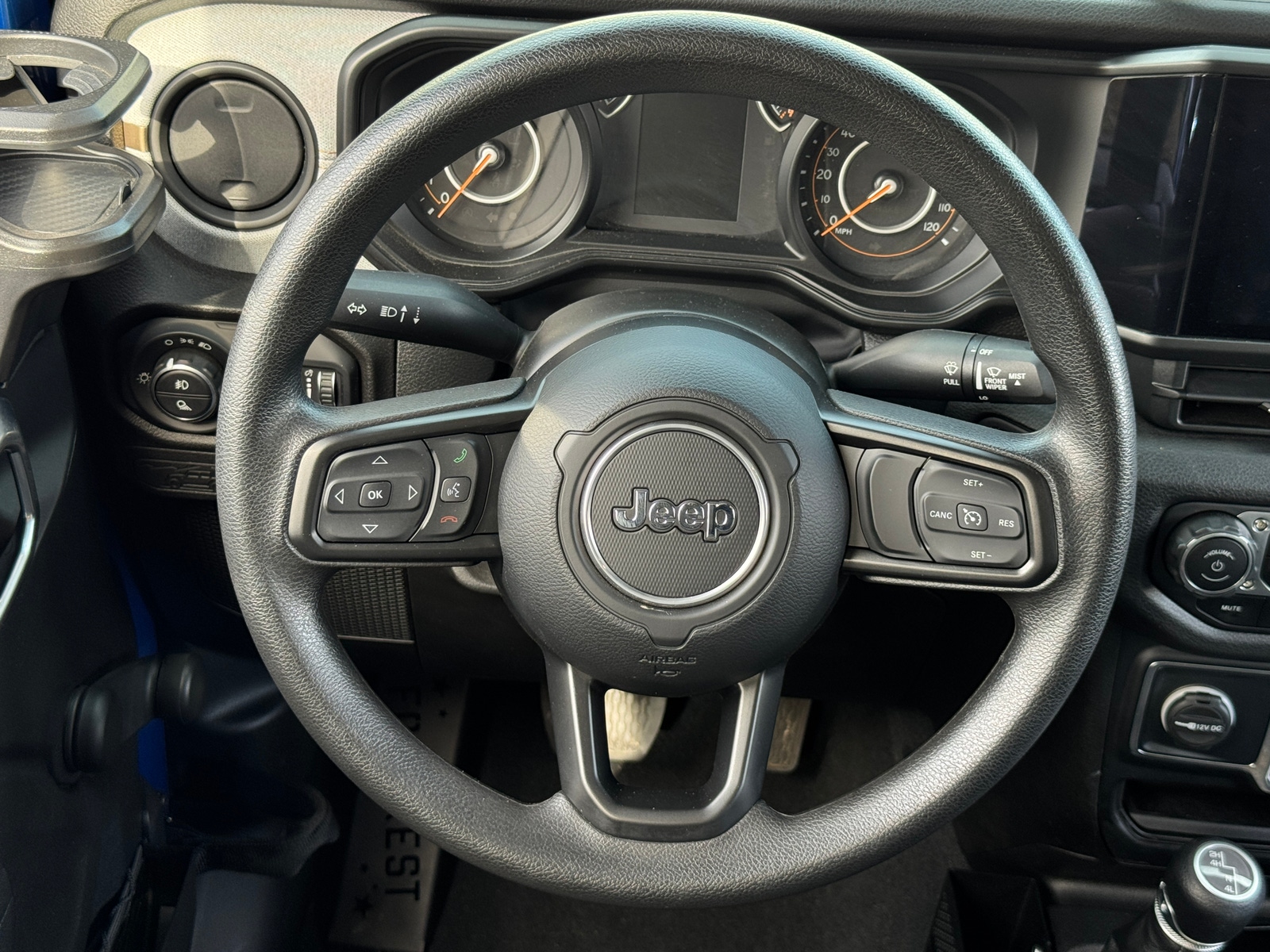 Thumbnail: 2024 Jeep Gladiator - 5