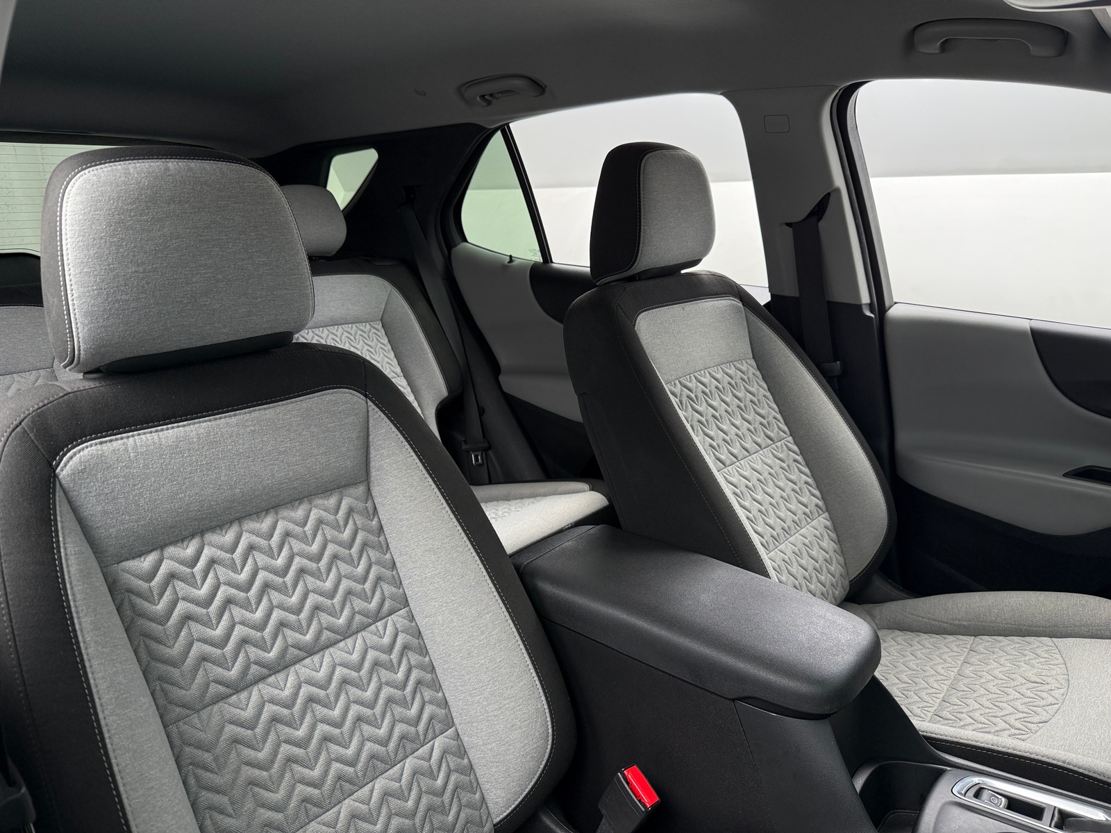 Thumbnail: 2023 Chevrolet Equinox - 2