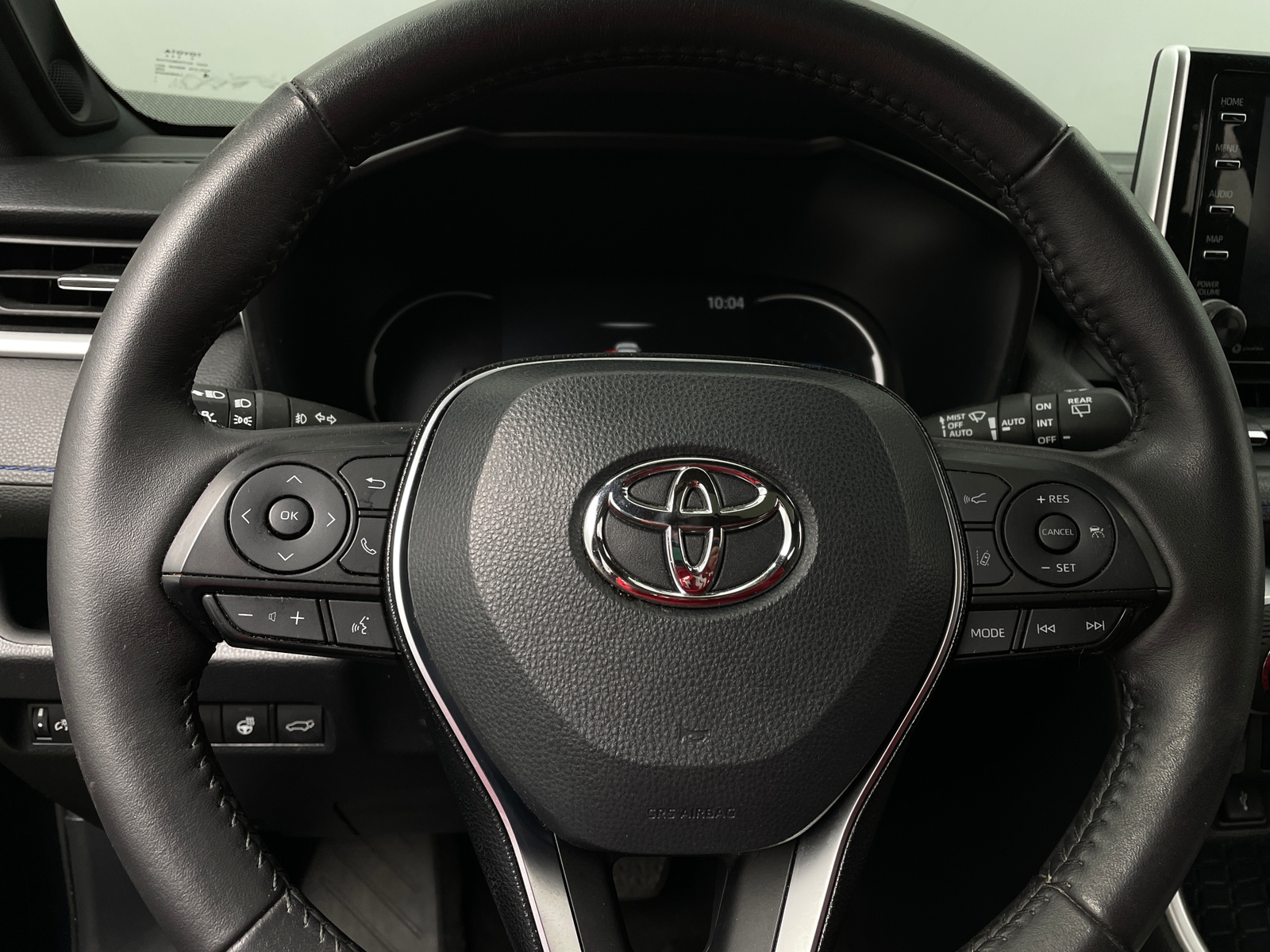 Thumbnail: 2021 Toyota RAV4 - 4