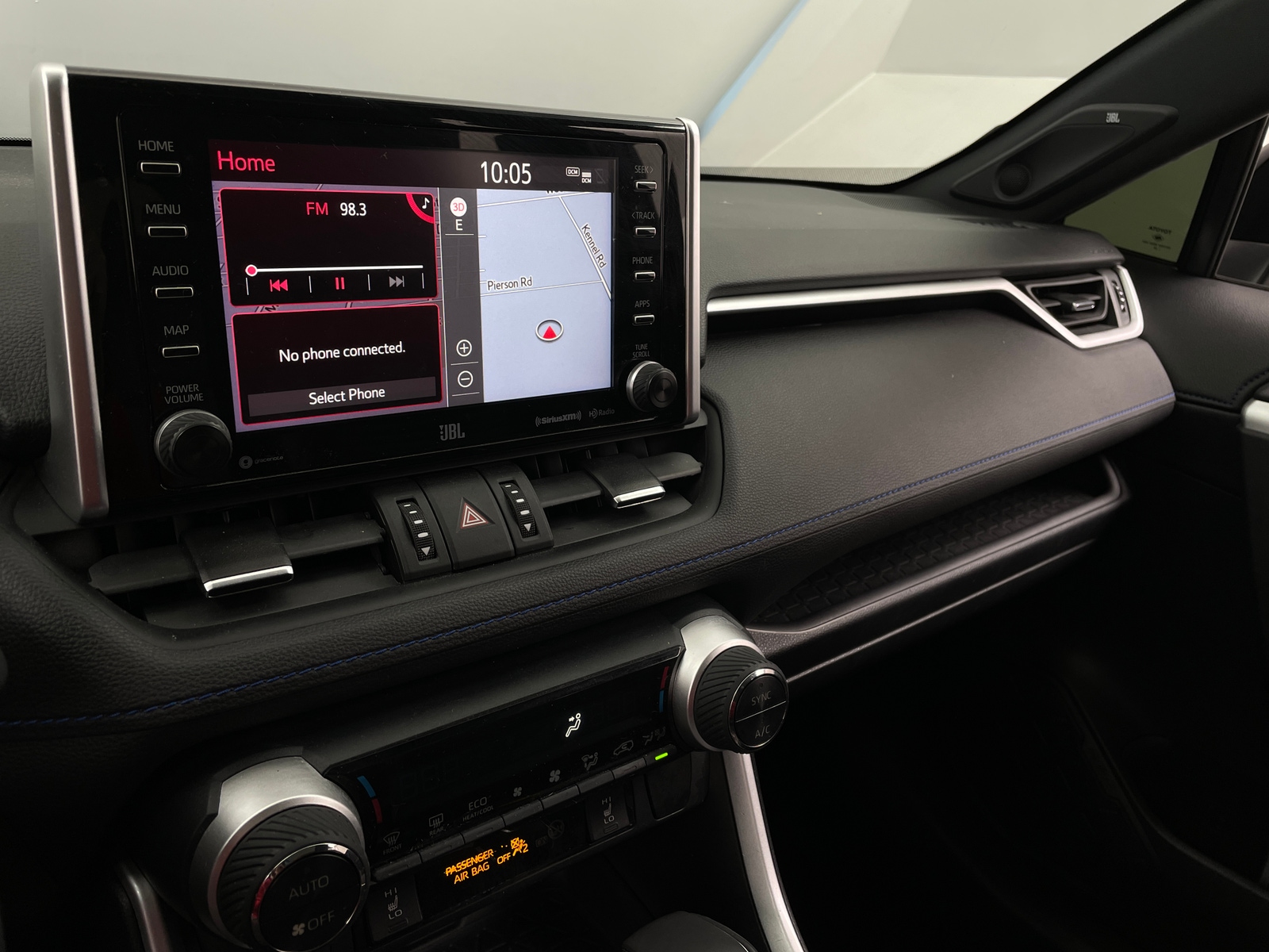 Thumbnail: 2021 Toyota RAV4 - 3