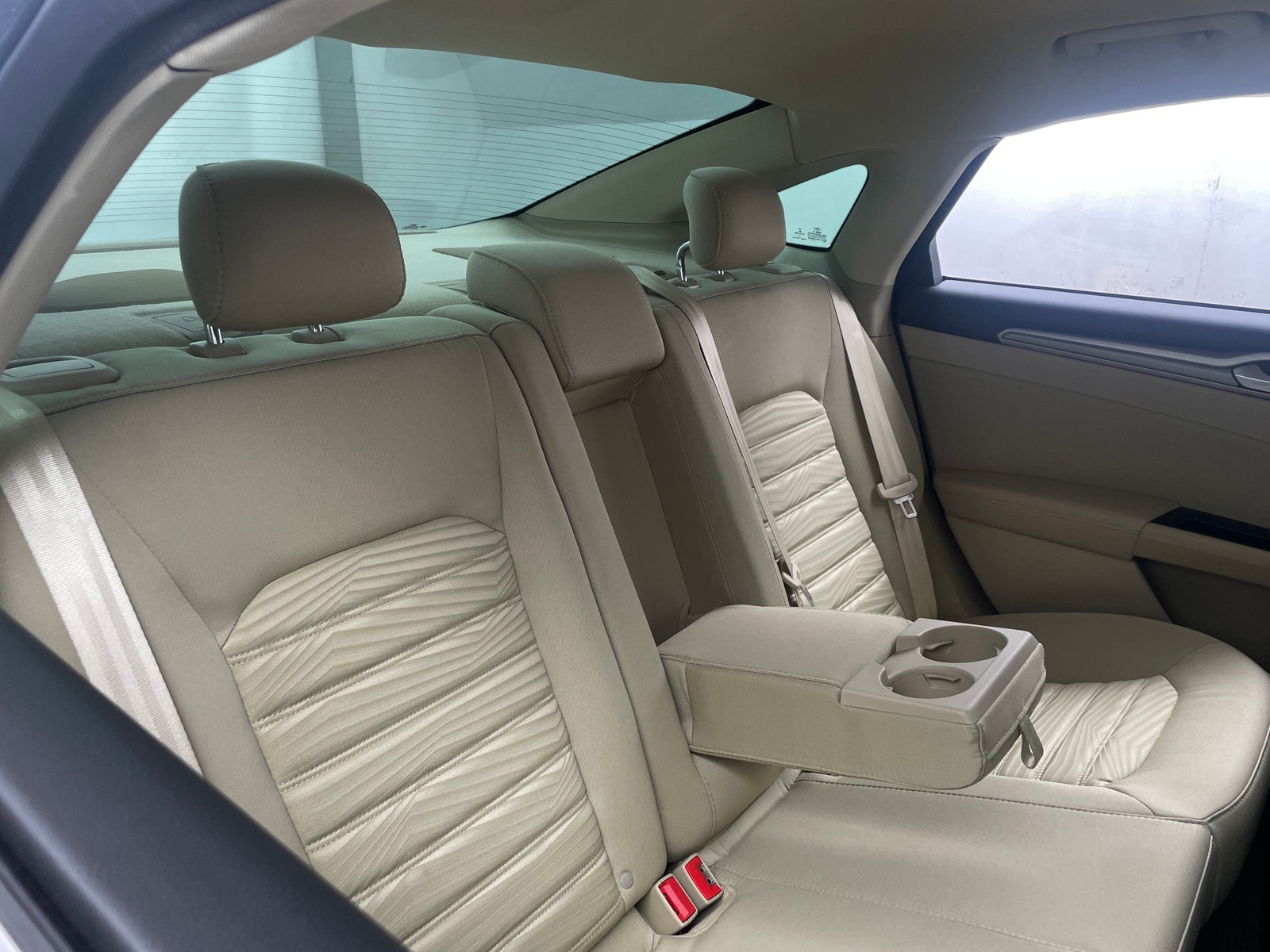 Thumbnail: 2016 Ford Fusion - 6