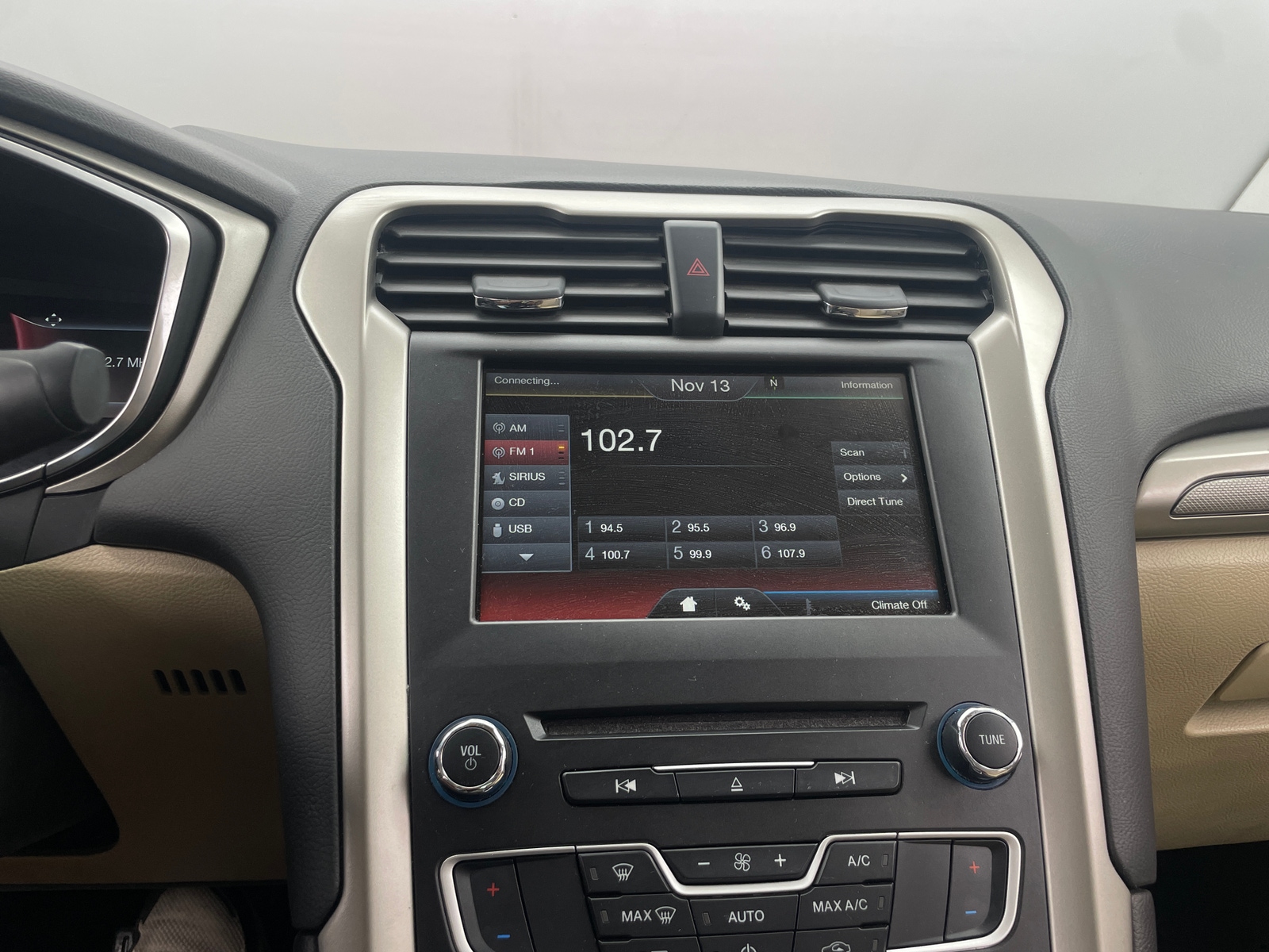 Thumbnail: 2016 Ford Fusion - 4