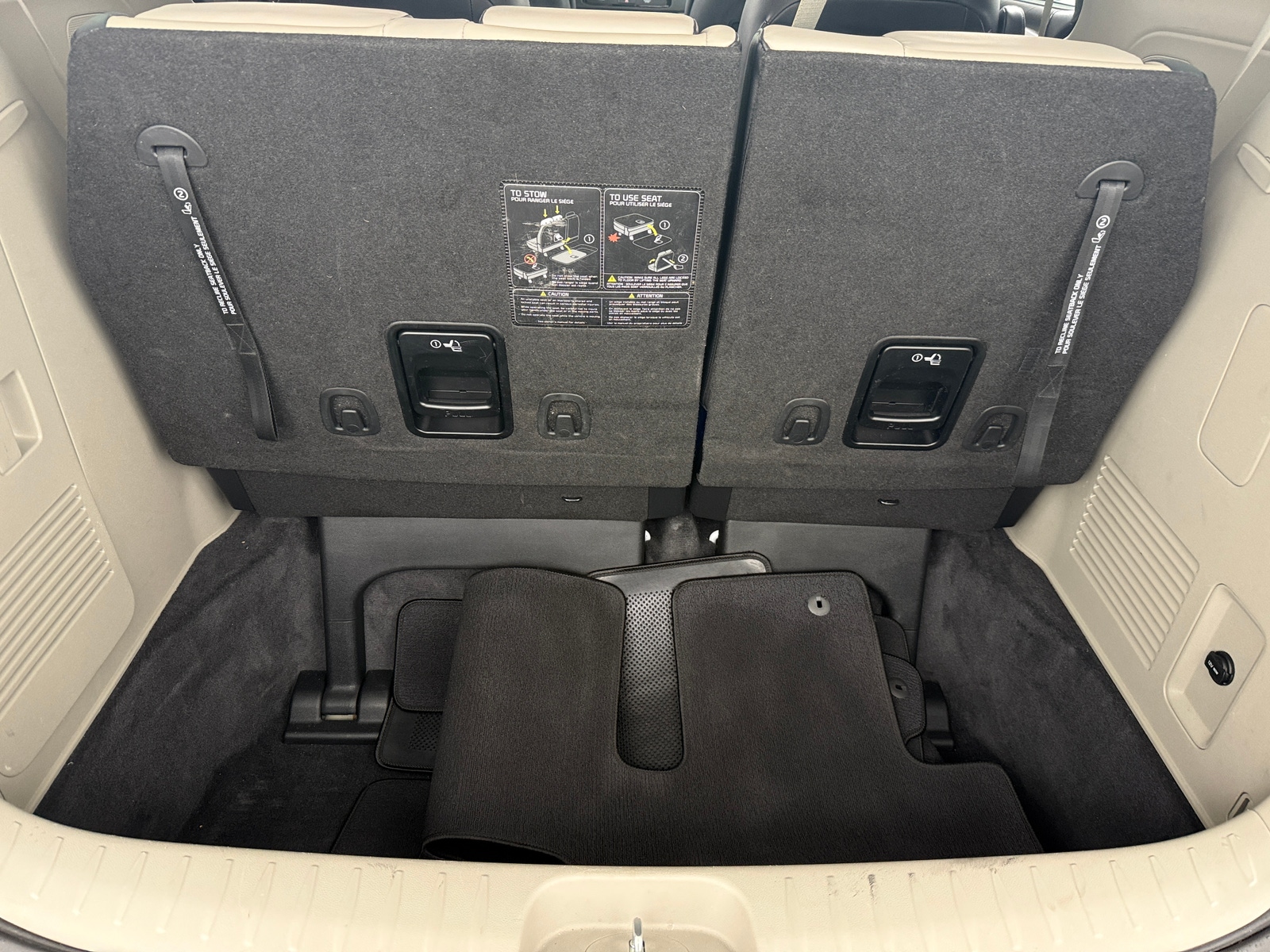 Thumbnail: 2019 Kia Sedona - 6