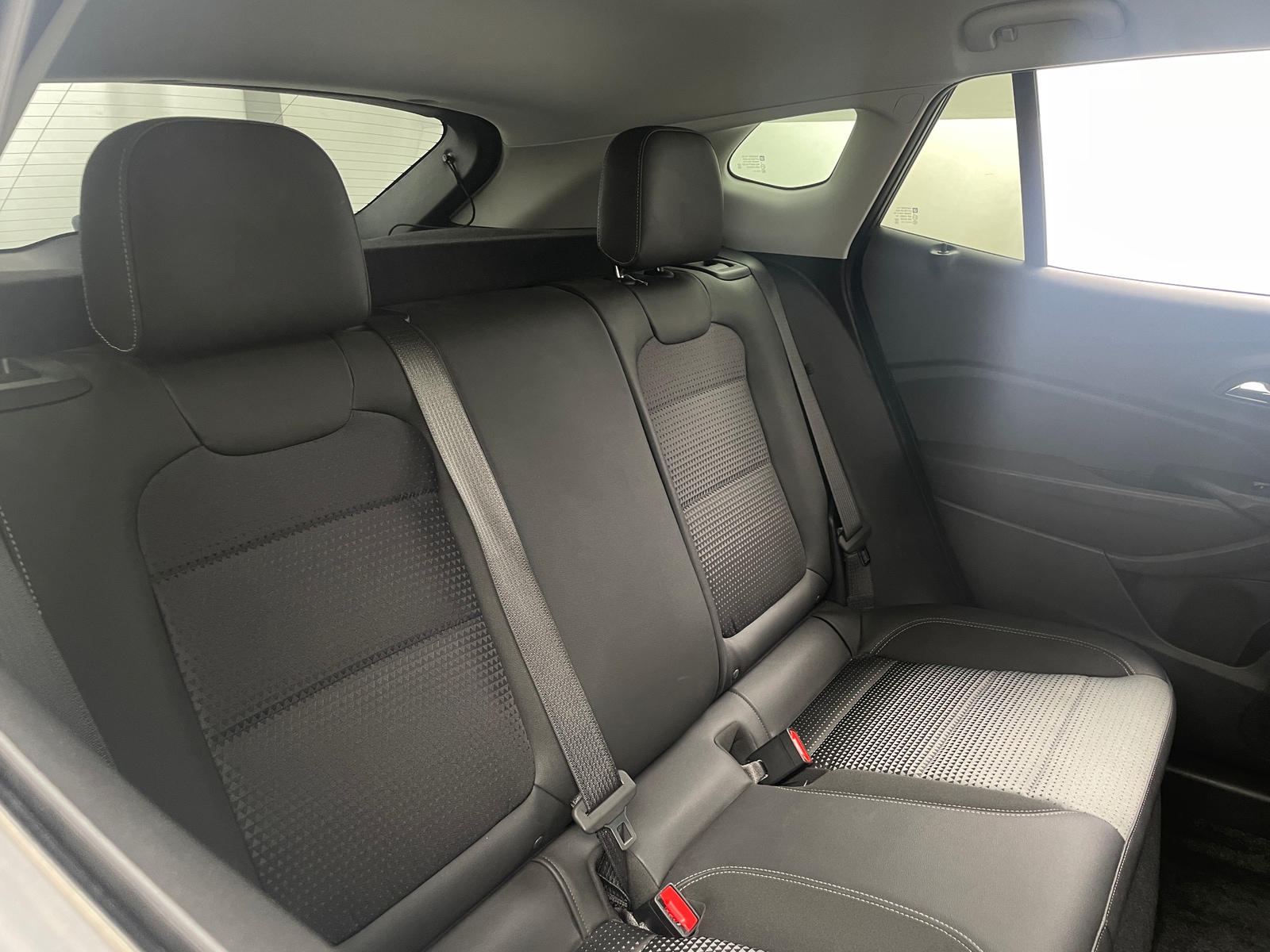 Thumbnail: 2025 Chevrolet Trax - 6