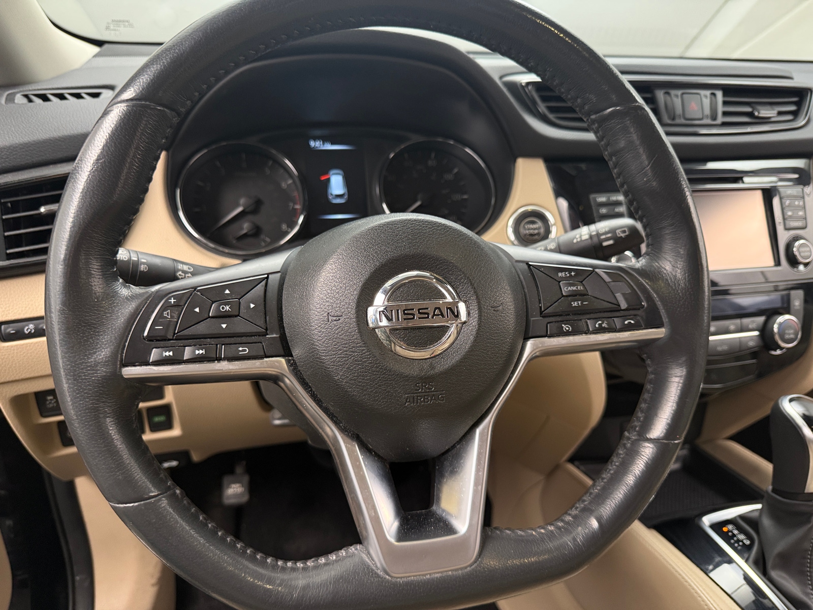 Thumbnail: 2017 Nissan Rogue - 4