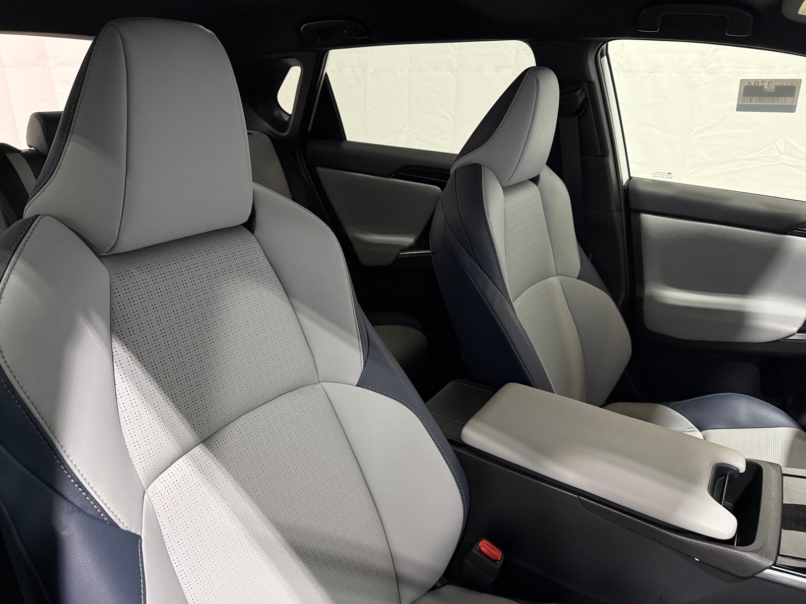 Thumbnail: 2023 Subaru Solterra - 2