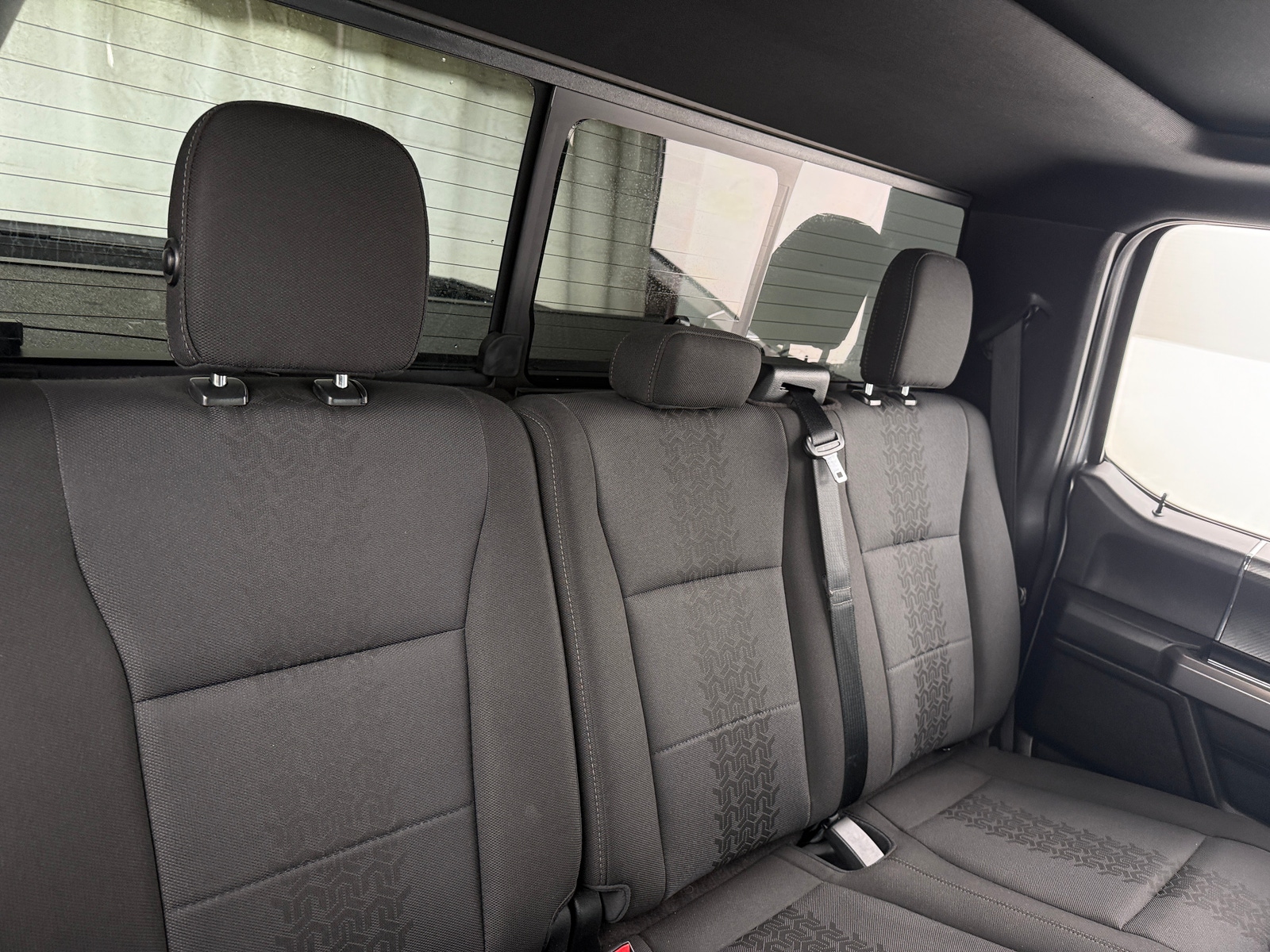 Thumbnail: 2018 Ford Econoline - 6