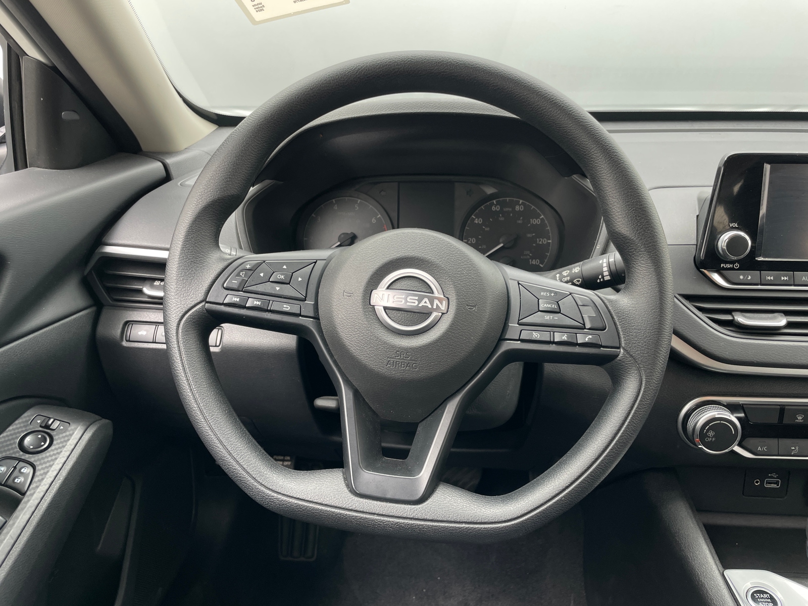 Thumbnail: 2024 Nissan Altima - 5