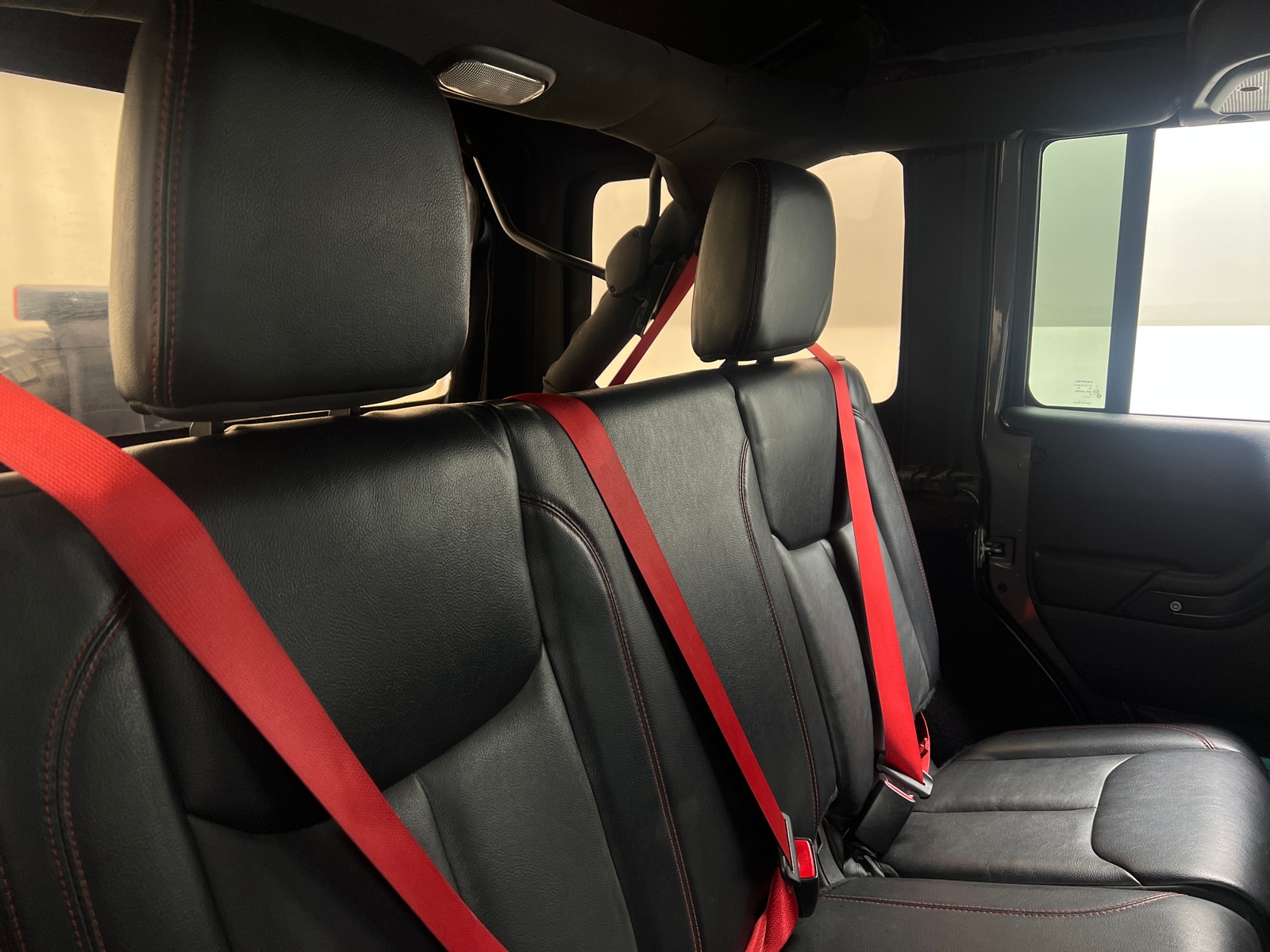 Thumbnail: 2017 Jeep Wrangler - 5