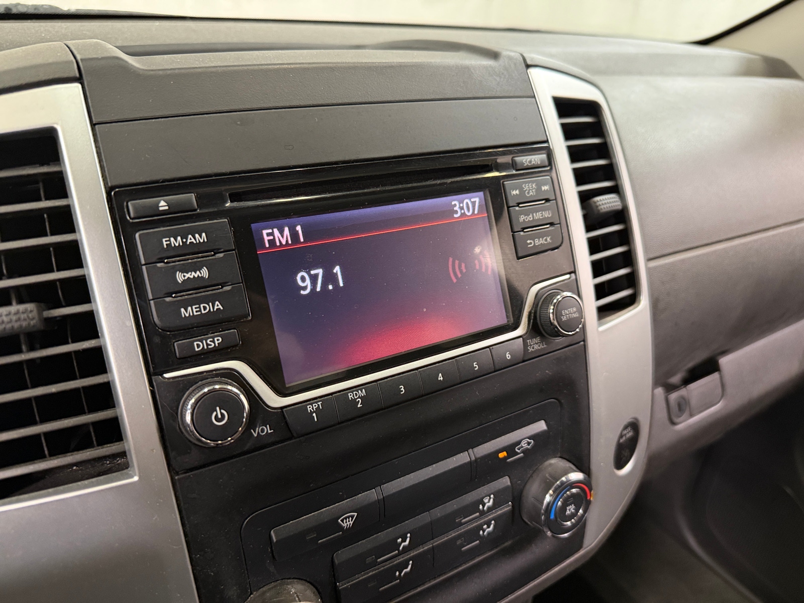 Thumbnail: 2017 Nissan Frontier - 4