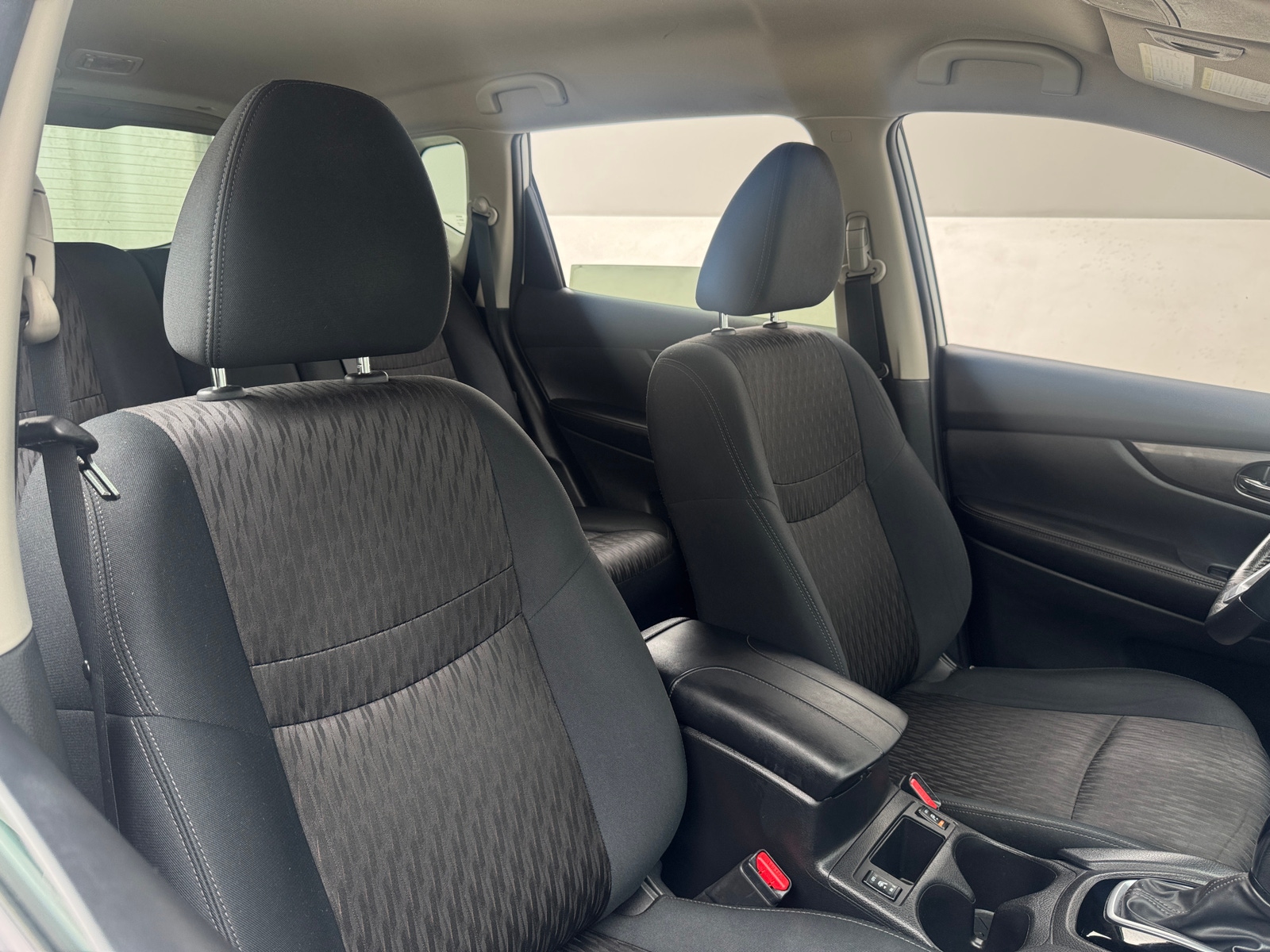 Thumbnail: 2018 Nissan Rogue - 2