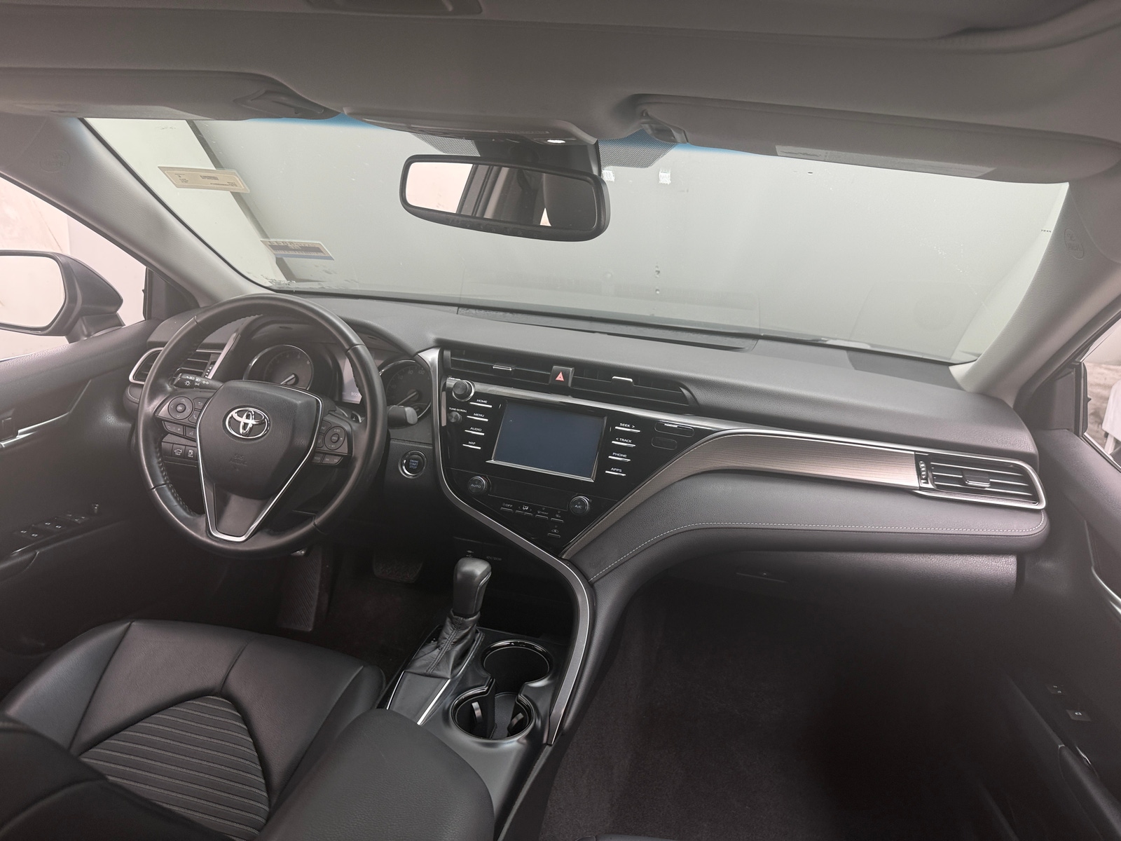 Thumbnail: 2019 Toyota Camry - 3