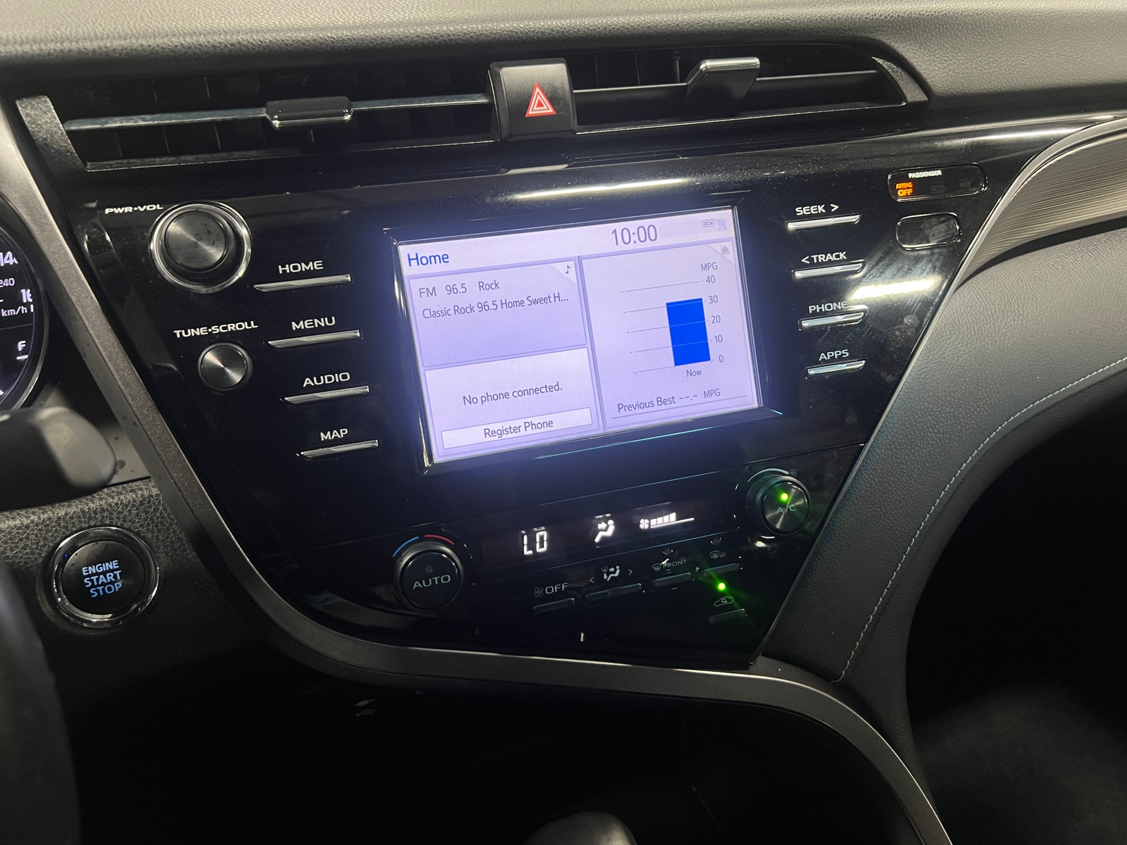 Thumbnail: 2019 Toyota Camry - 4