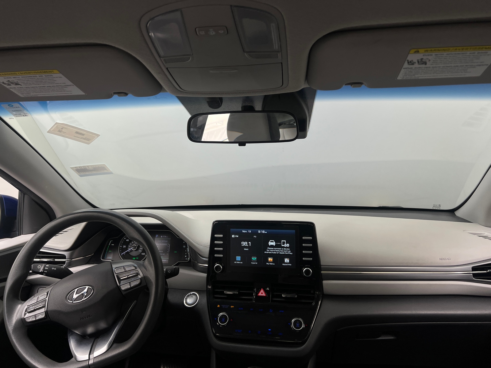 Thumbnail: 2020 Hyundai Ioniq - 3