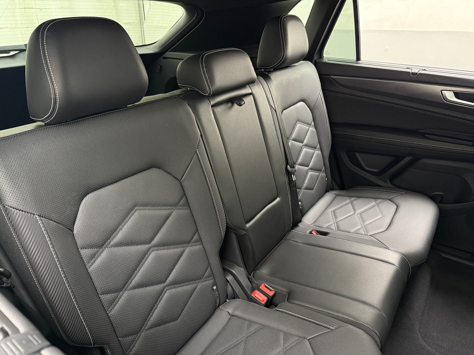 Thumbnail: 2025 Volkswagen Atlas - 5