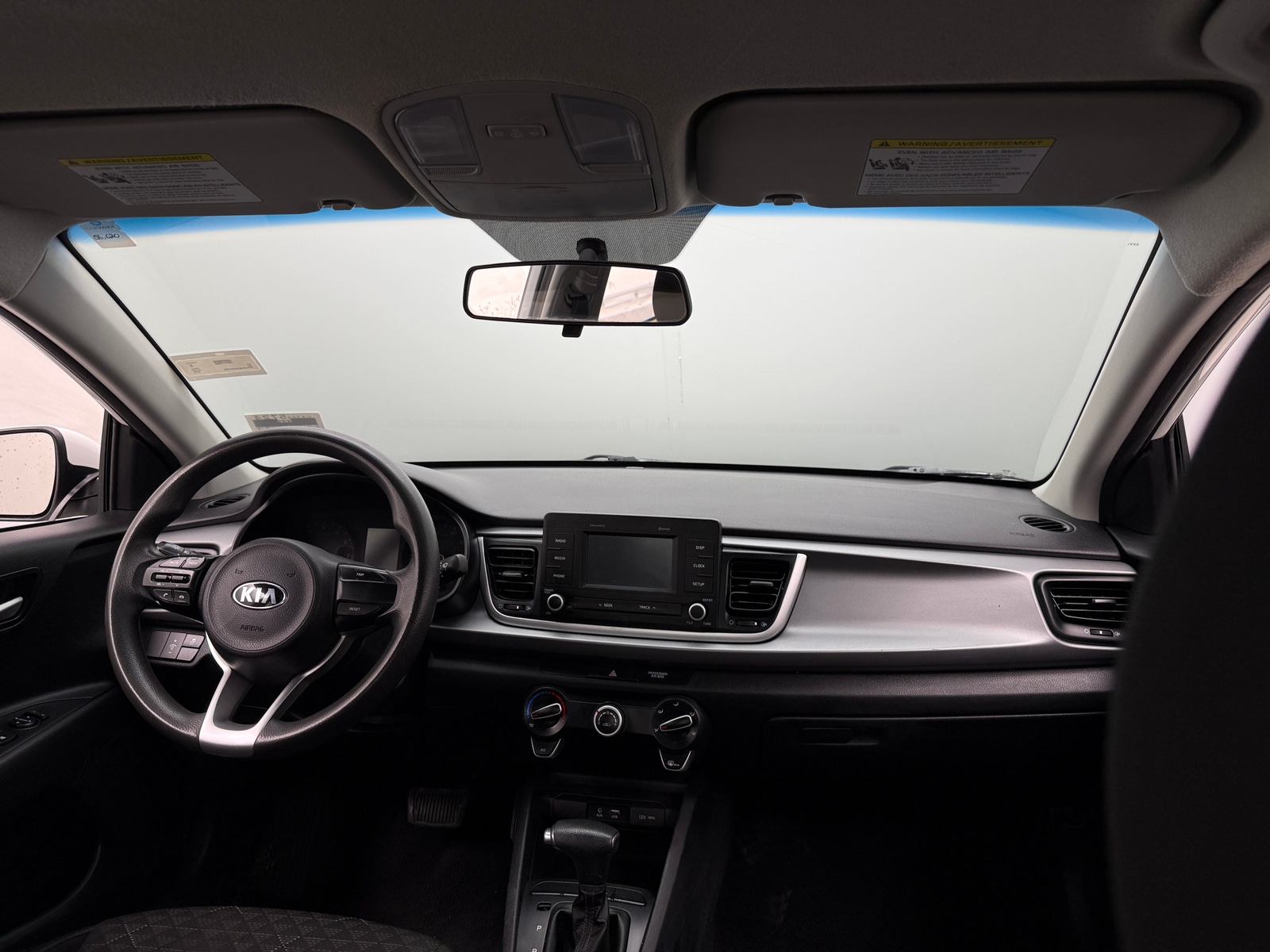 Thumbnail: 2019 Kia Rio - 3