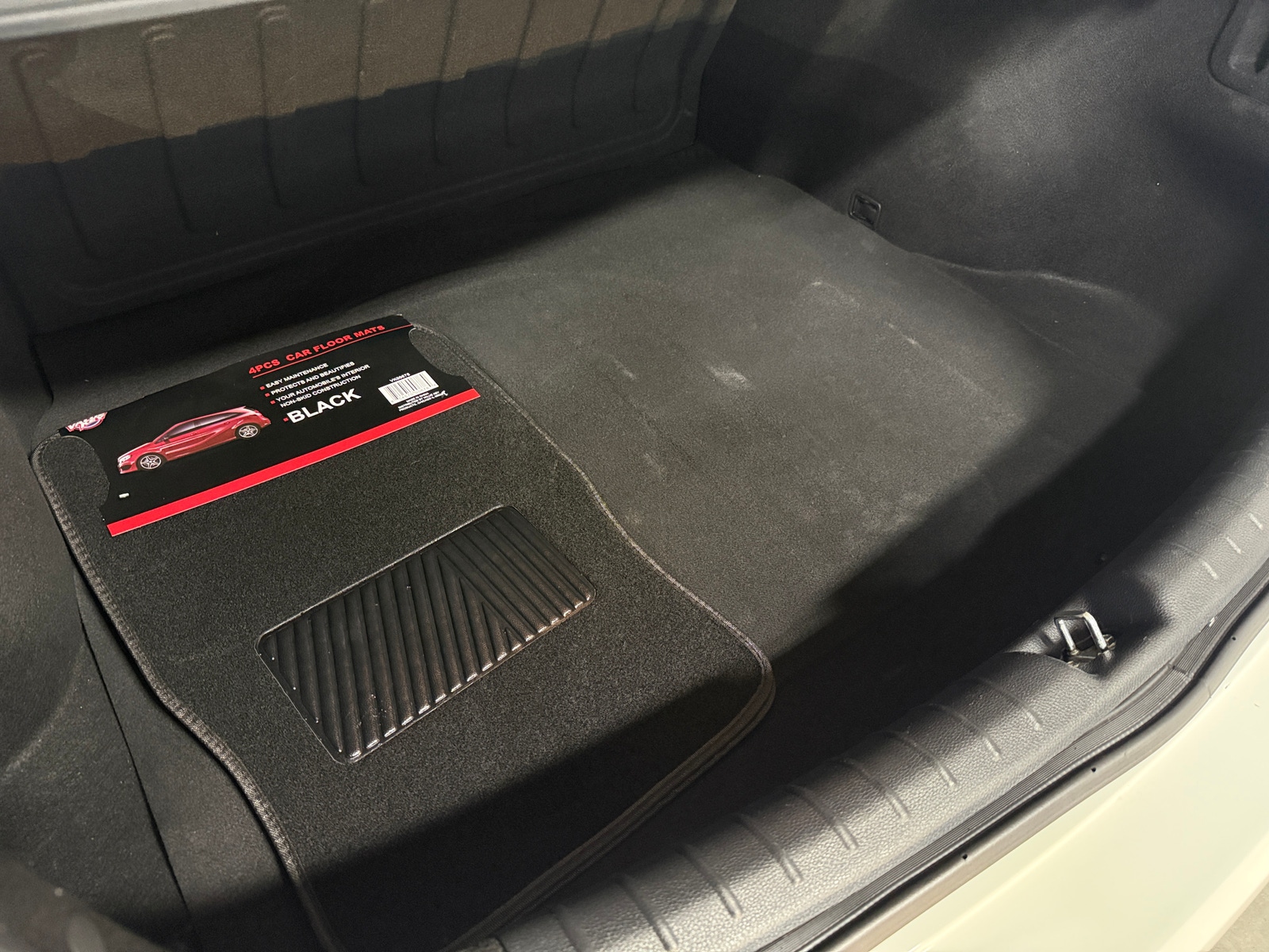 Thumbnail: 2019 Kia Rio - 7