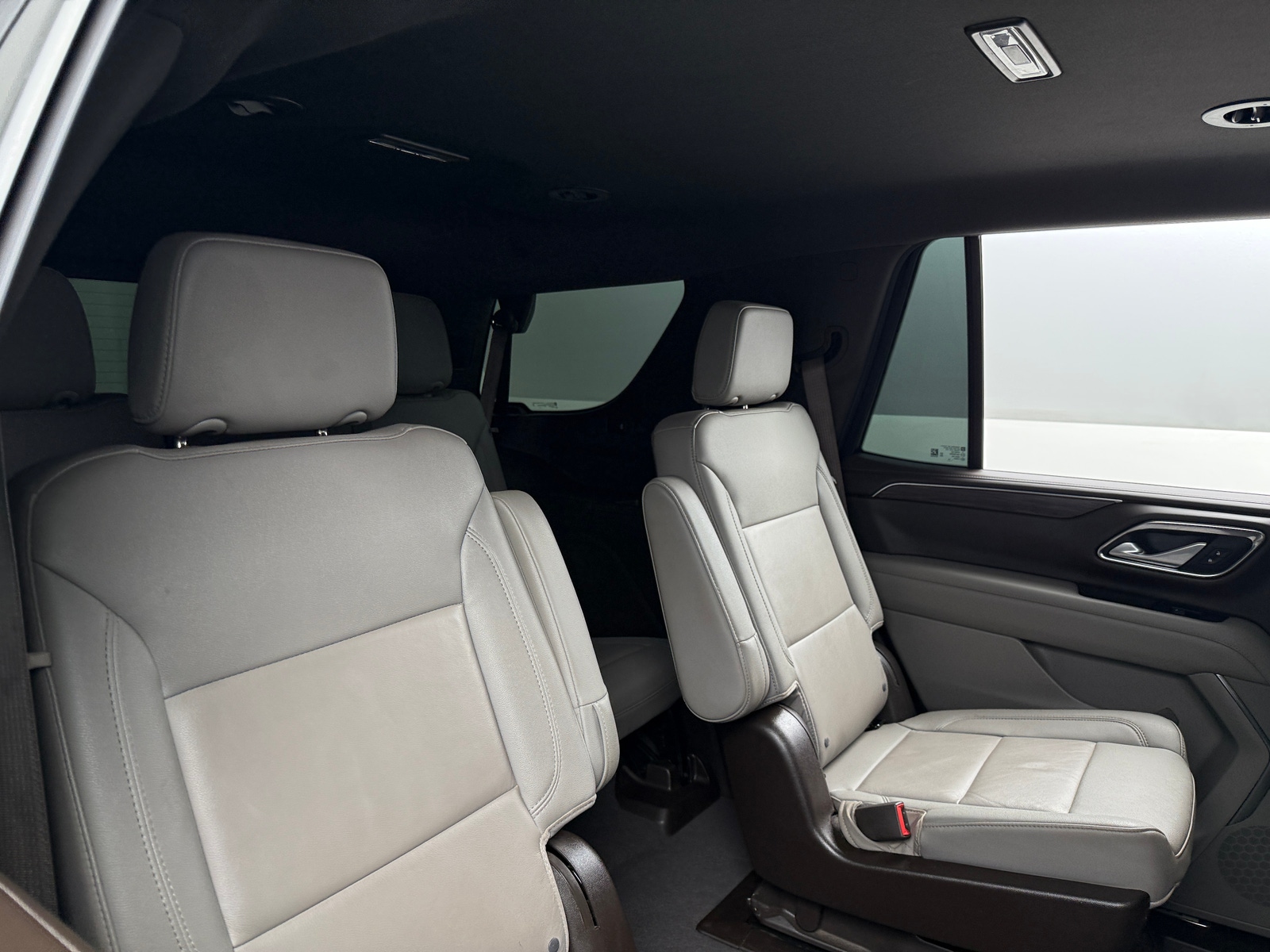 Thumbnail: 2022 Chevrolet Tahoe - 5