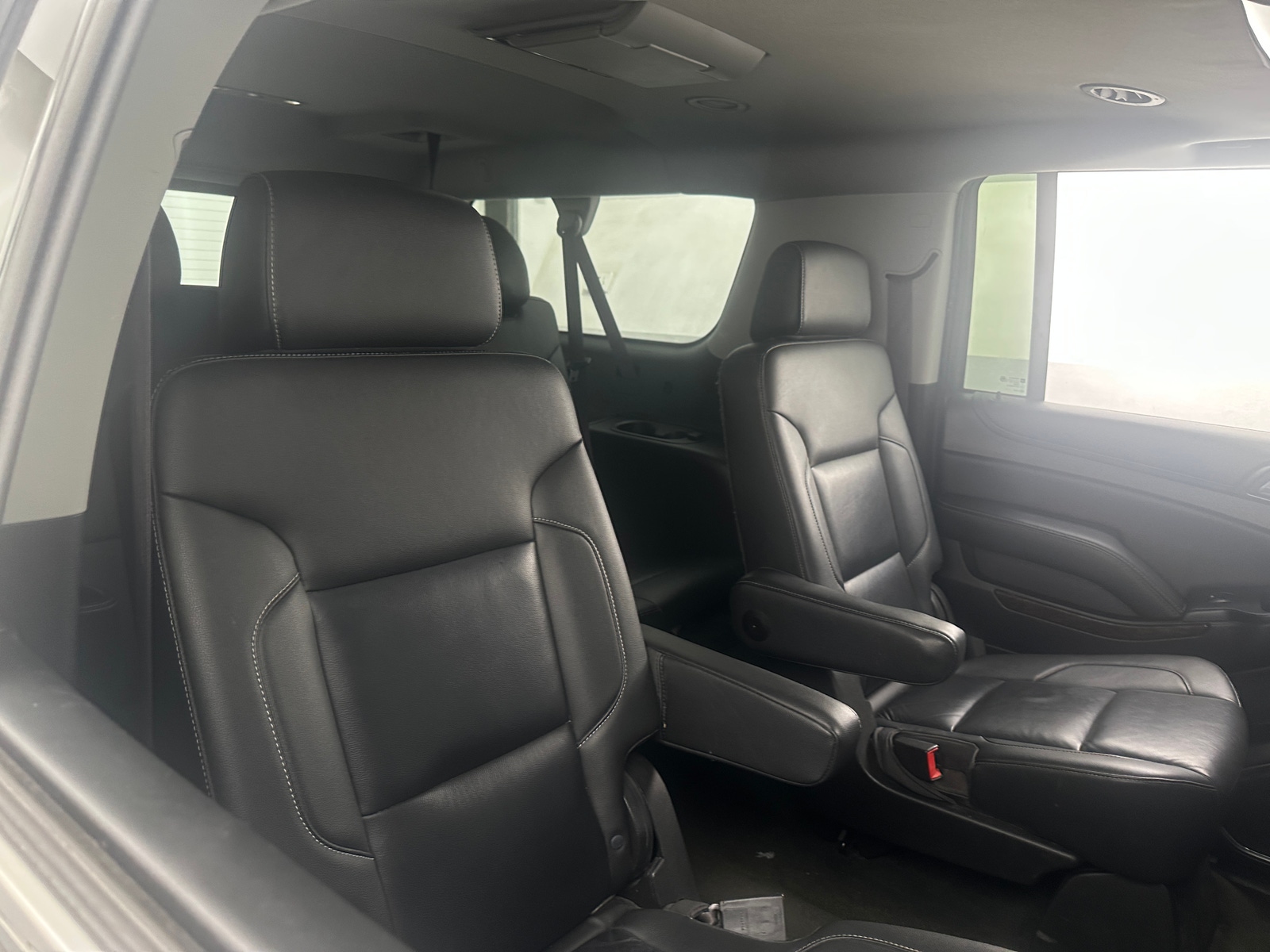 Thumbnail: 2017 Chevrolet Suburban - 5