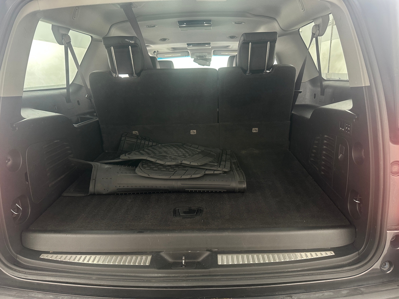 Thumbnail: 2017 Chevrolet Suburban - 6