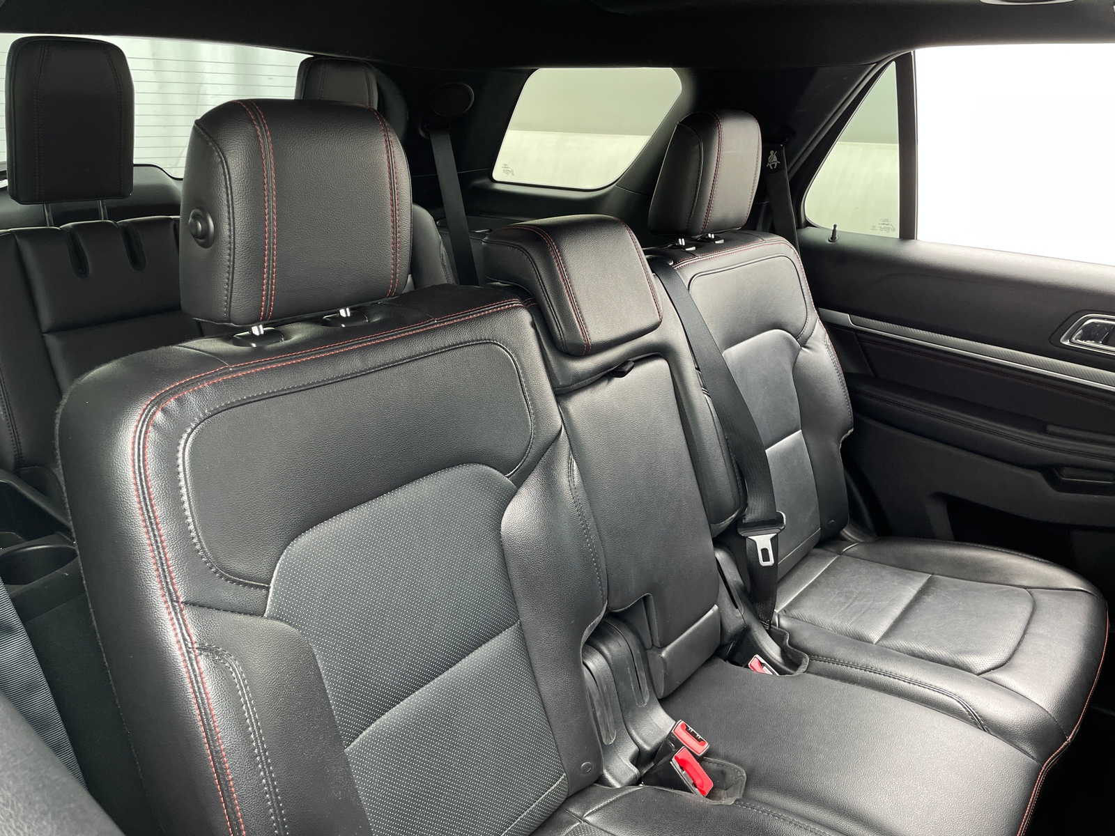 Thumbnail: 2018 Ford Explorer - 5