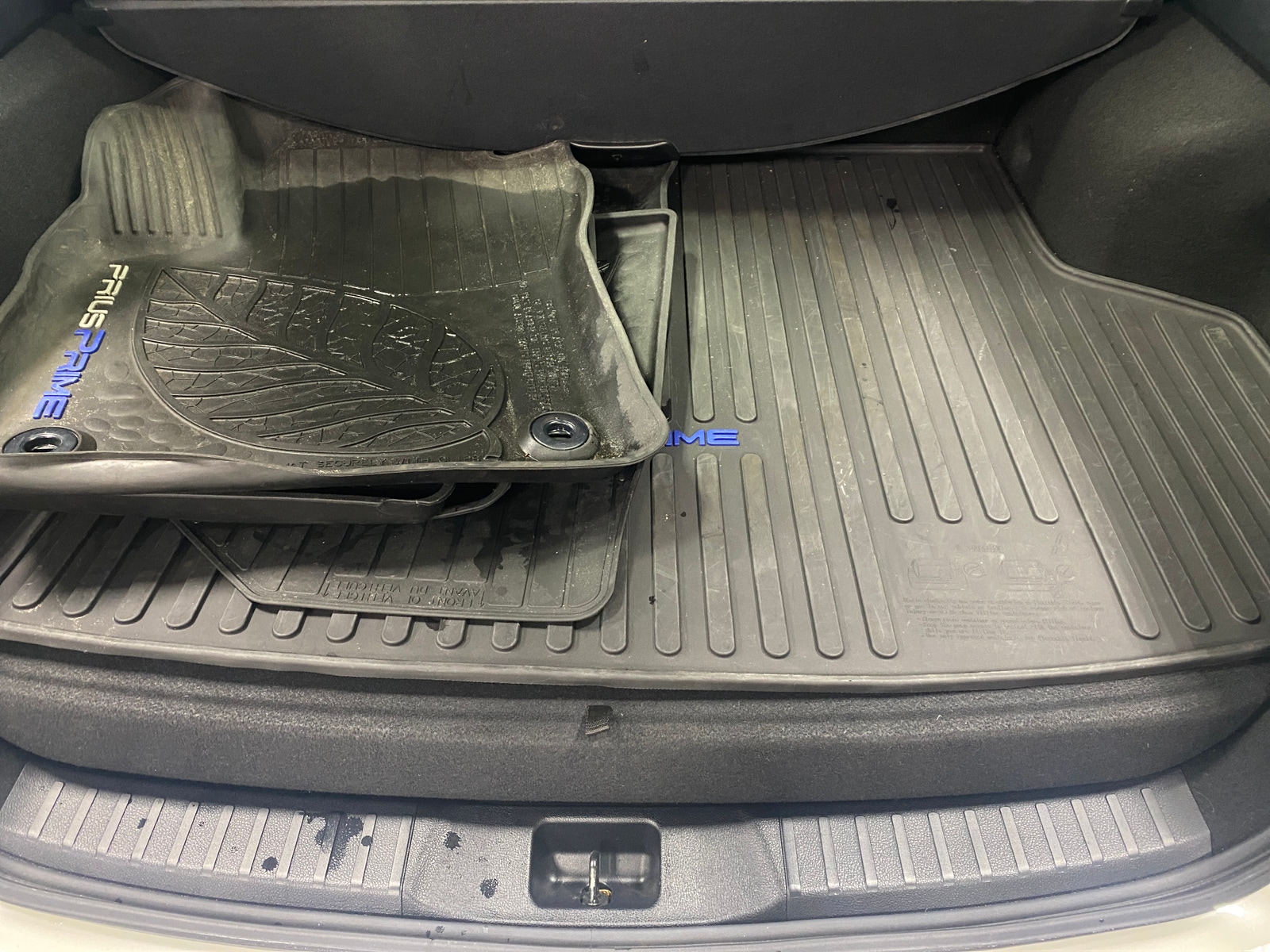 Thumbnail: 2017 Toyota Prius Prime - 6