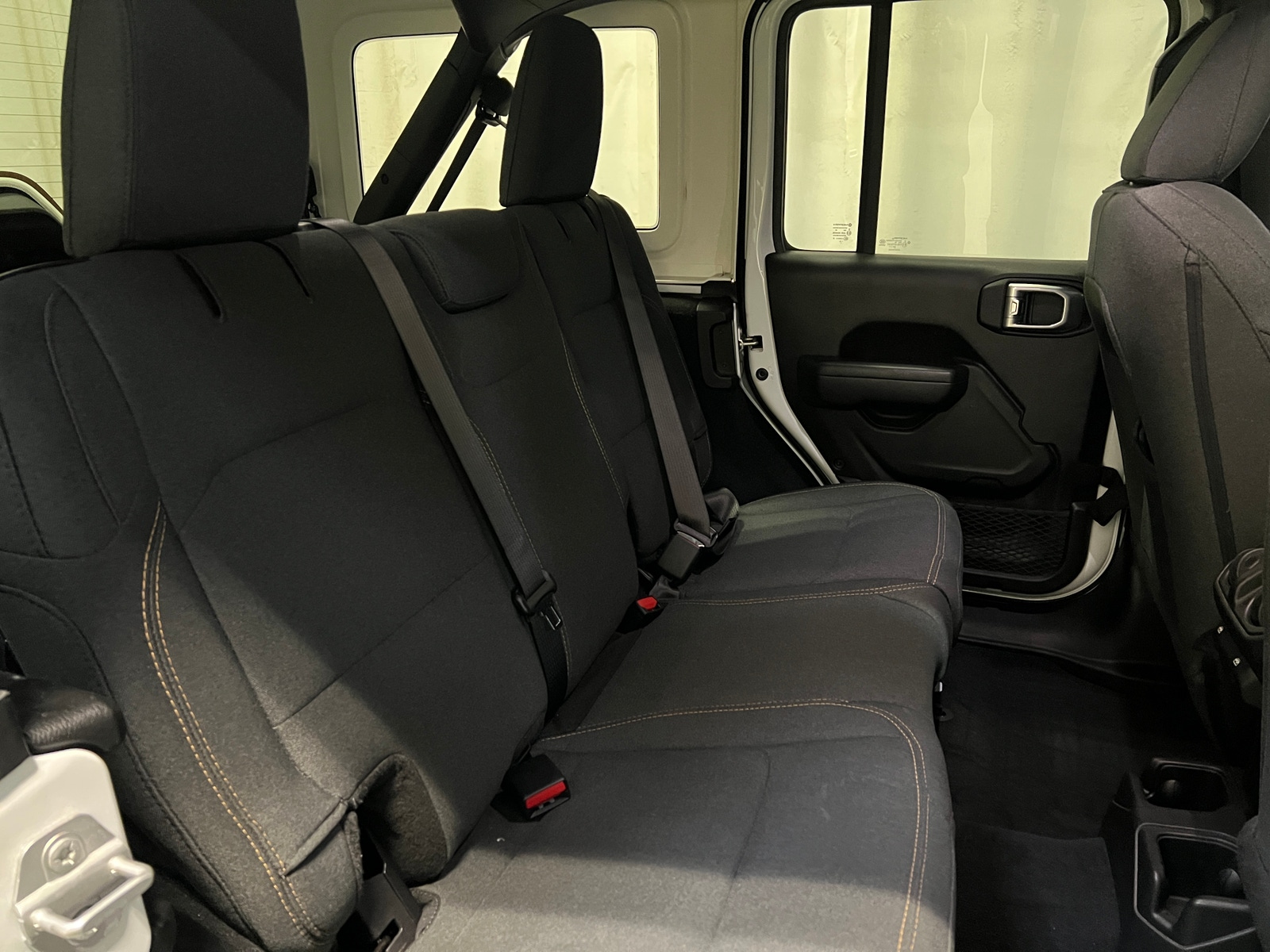 Thumbnail: 2025 Jeep Wrangler - 6