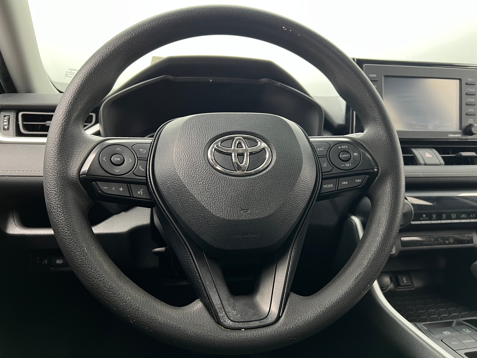 Thumbnail: 2021 Toyota RAV4 - 5
