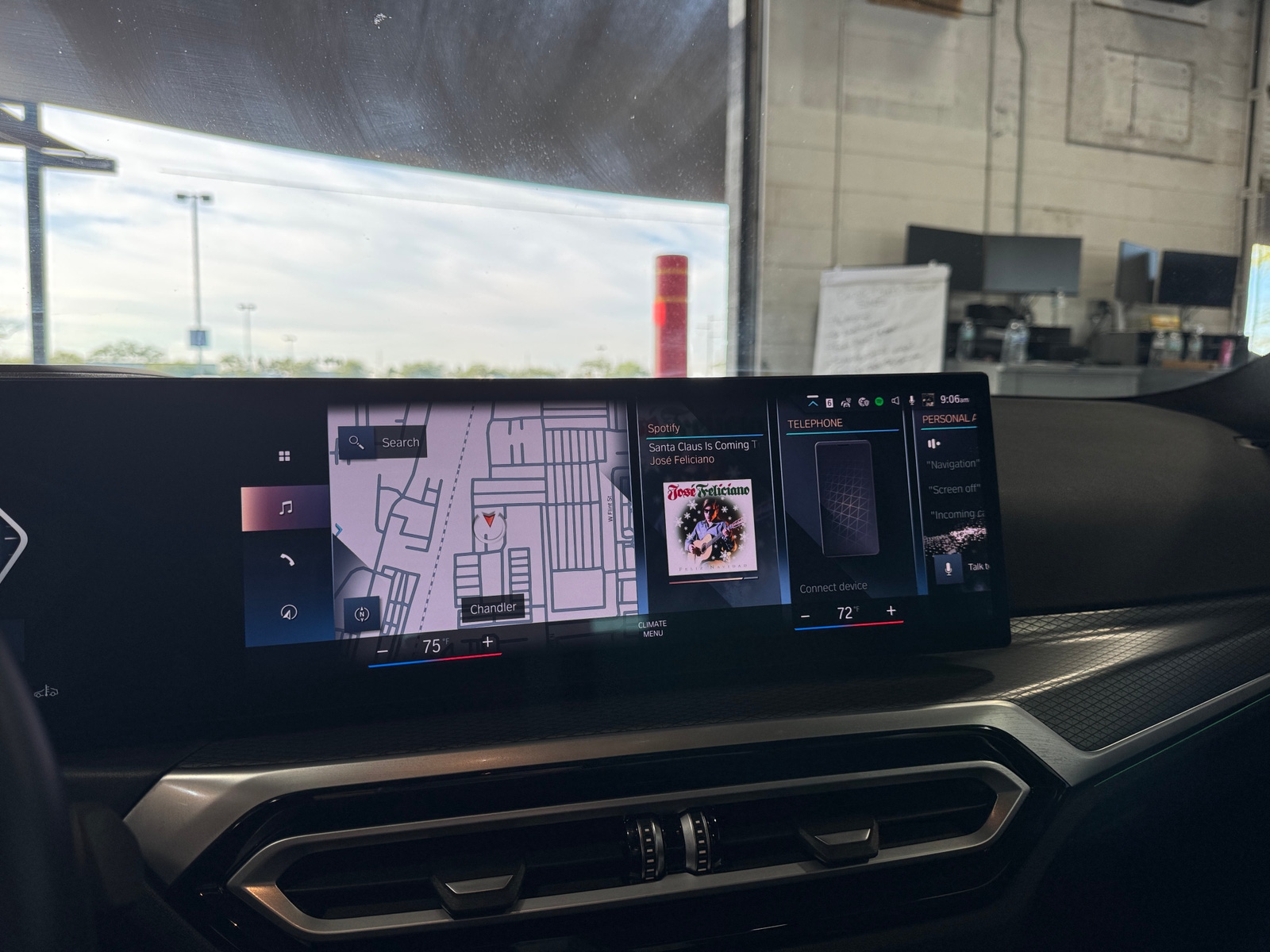 Thumbnail: 2023 BMW 3 Series - 3