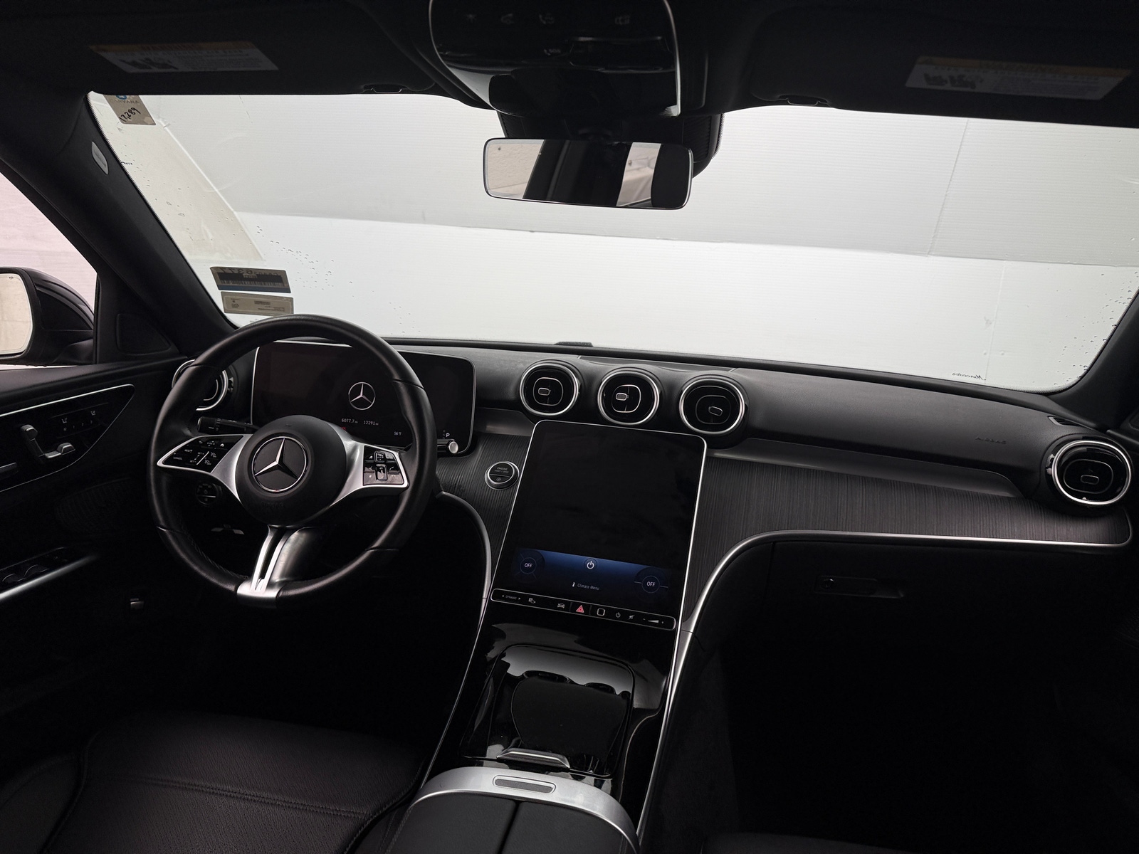 Thumbnail: 2025 Mercedes-Benz C-Class - 2