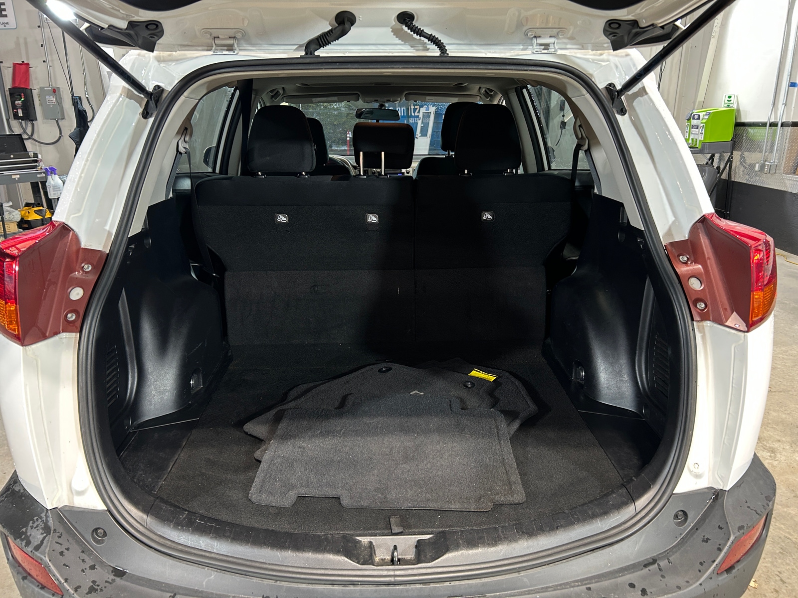 Thumbnail: 2013 Toyota RAV4 - 7