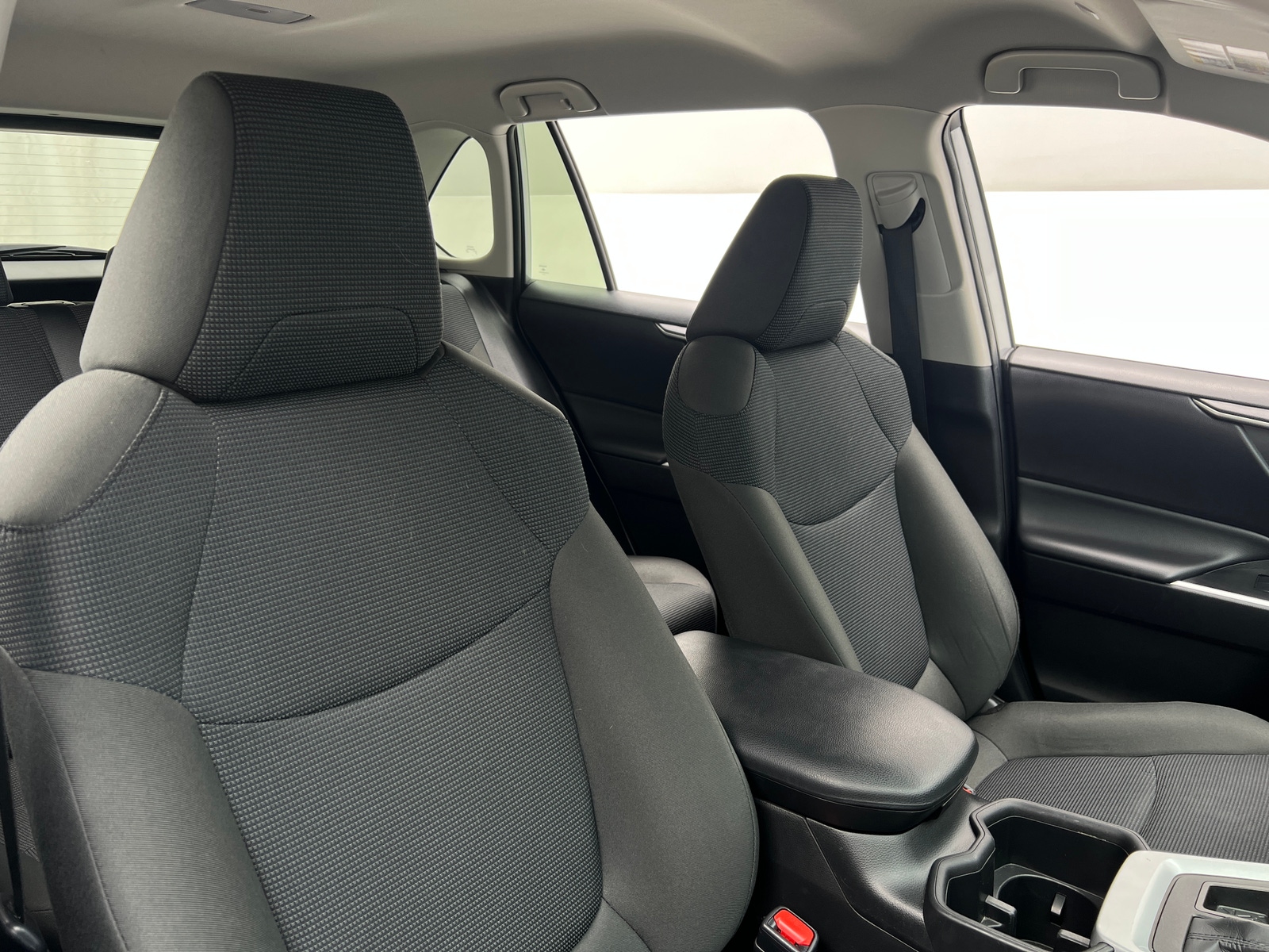 Thumbnail: 2024 Toyota RAV4 - 2