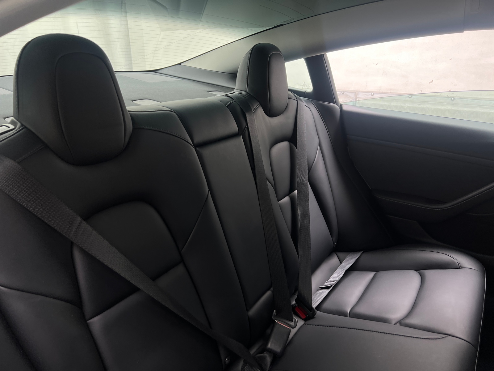 Thumbnail: 2022 Tesla Model 3 - 5