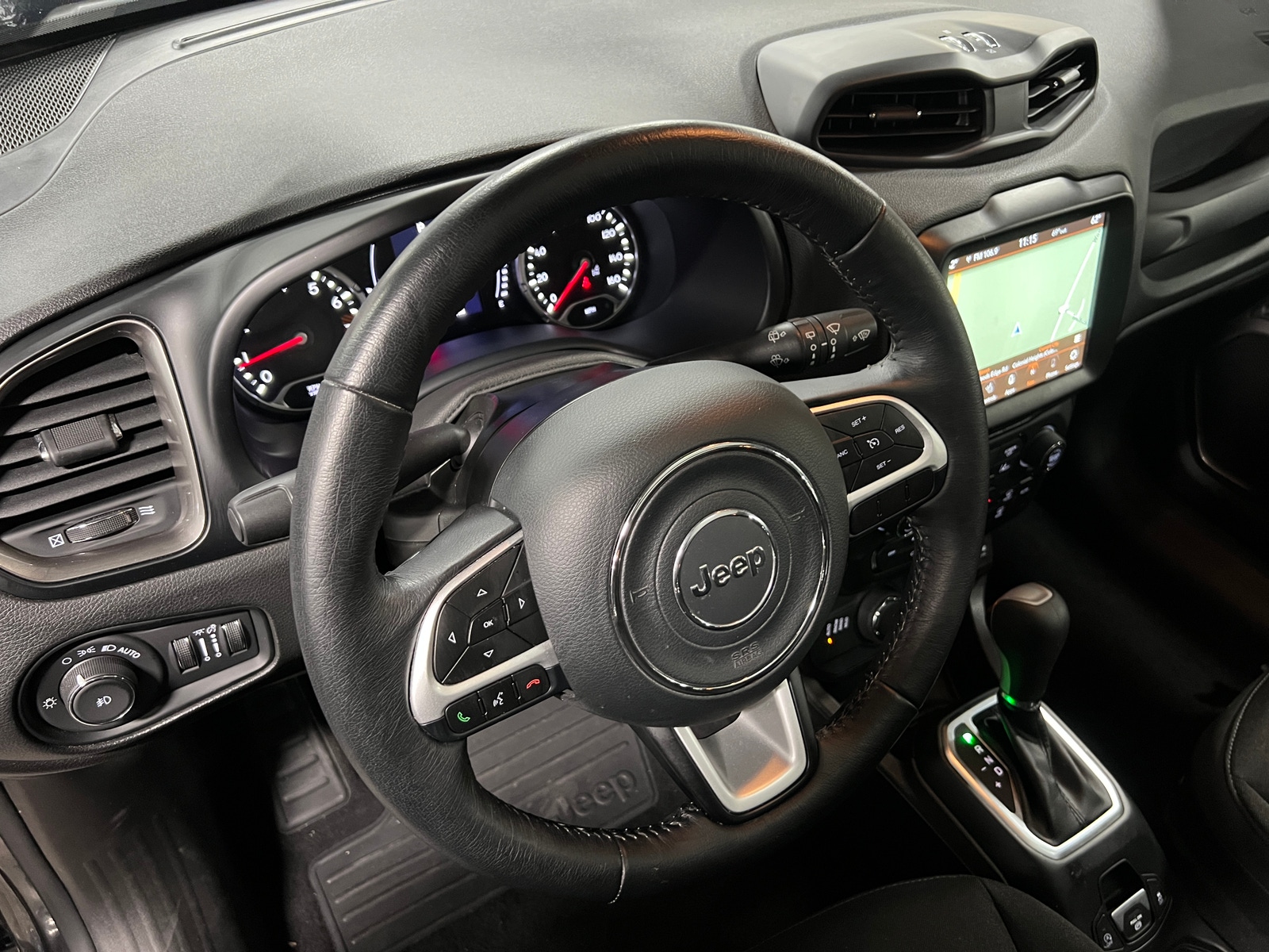 Thumbnail: 2023 Jeep Renegade - 5