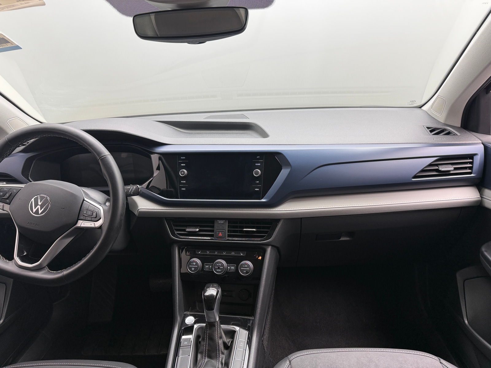 Thumbnail: 2024 Volkswagen Taos - 2