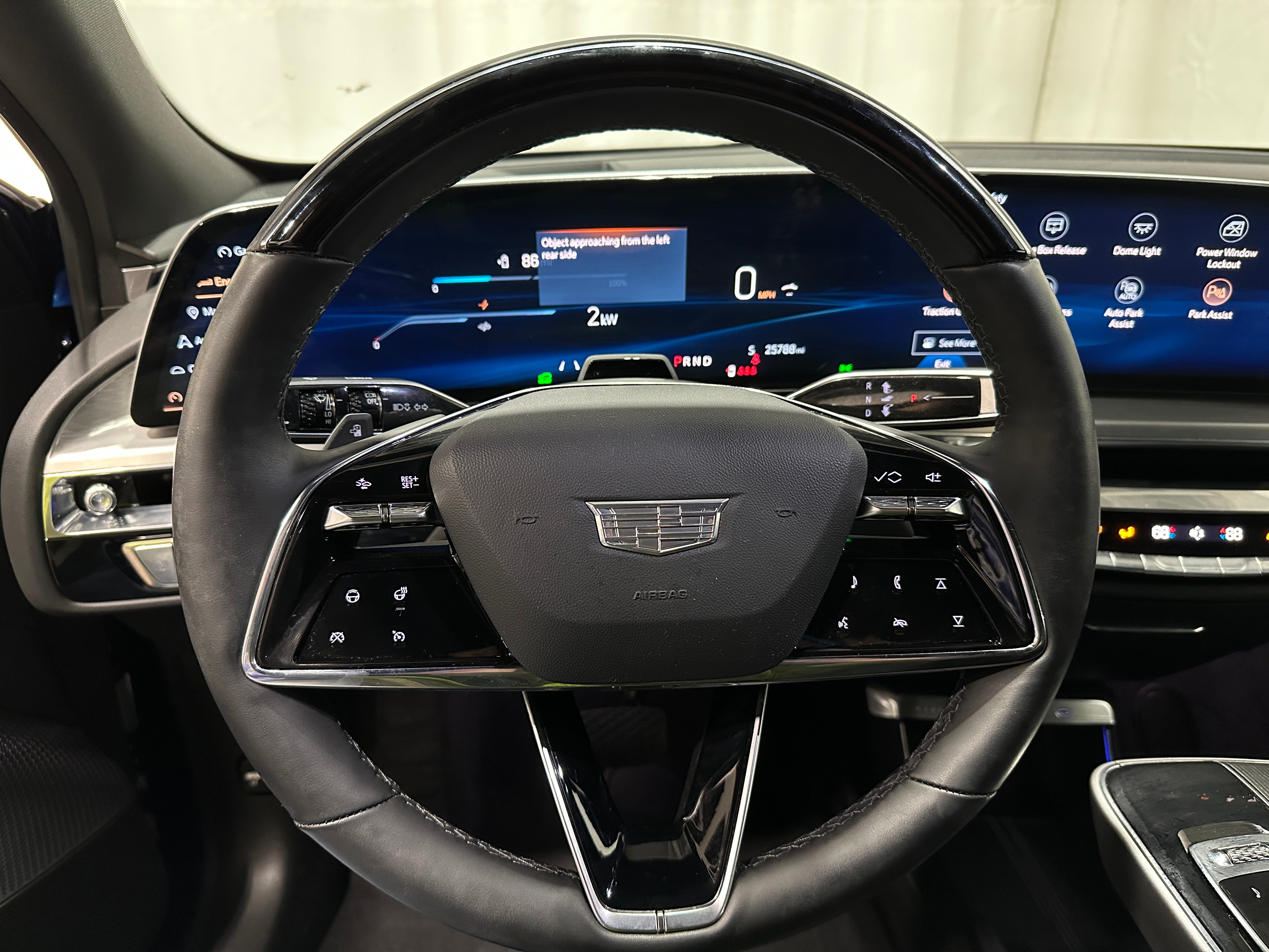 Used 2024 Cadillac LYRIQ Luxury 3 with VIN 1GYKPSRL0RZ113284 for sale in Oak Creek, WI