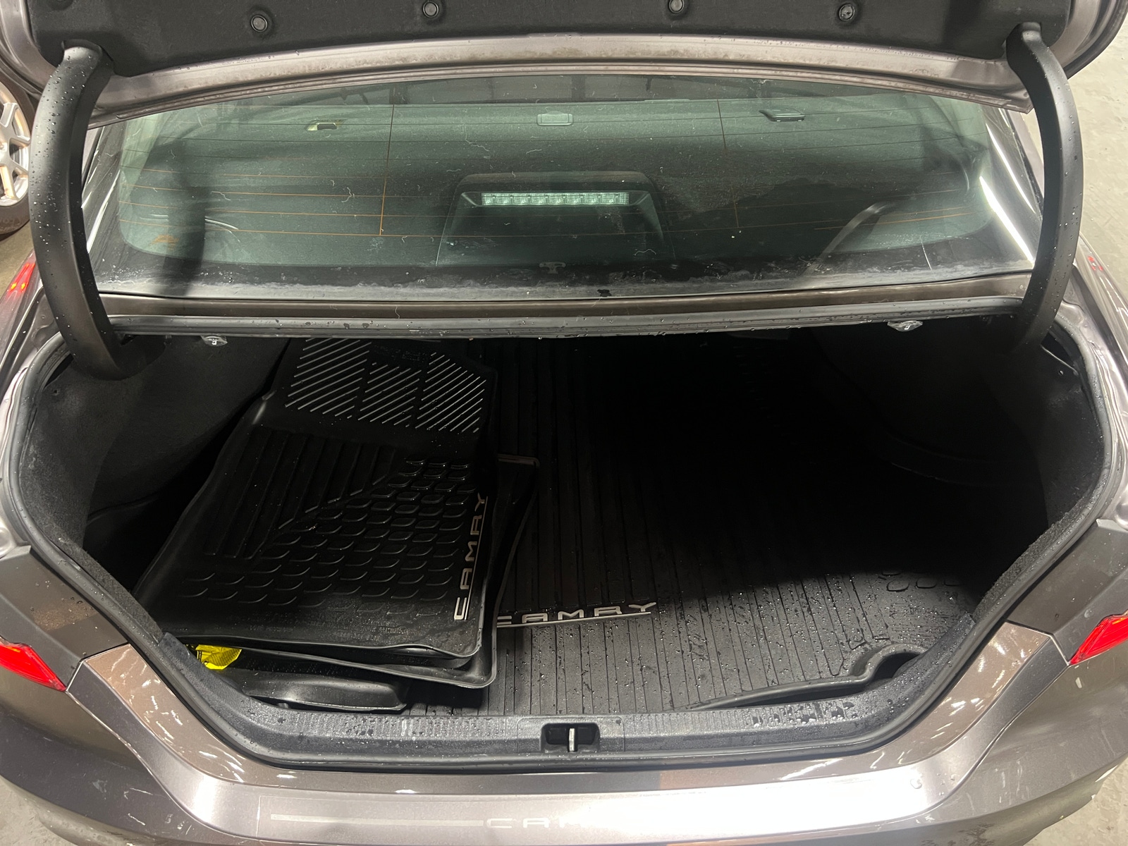 Thumbnail: 2020 Toyota Camry - 7