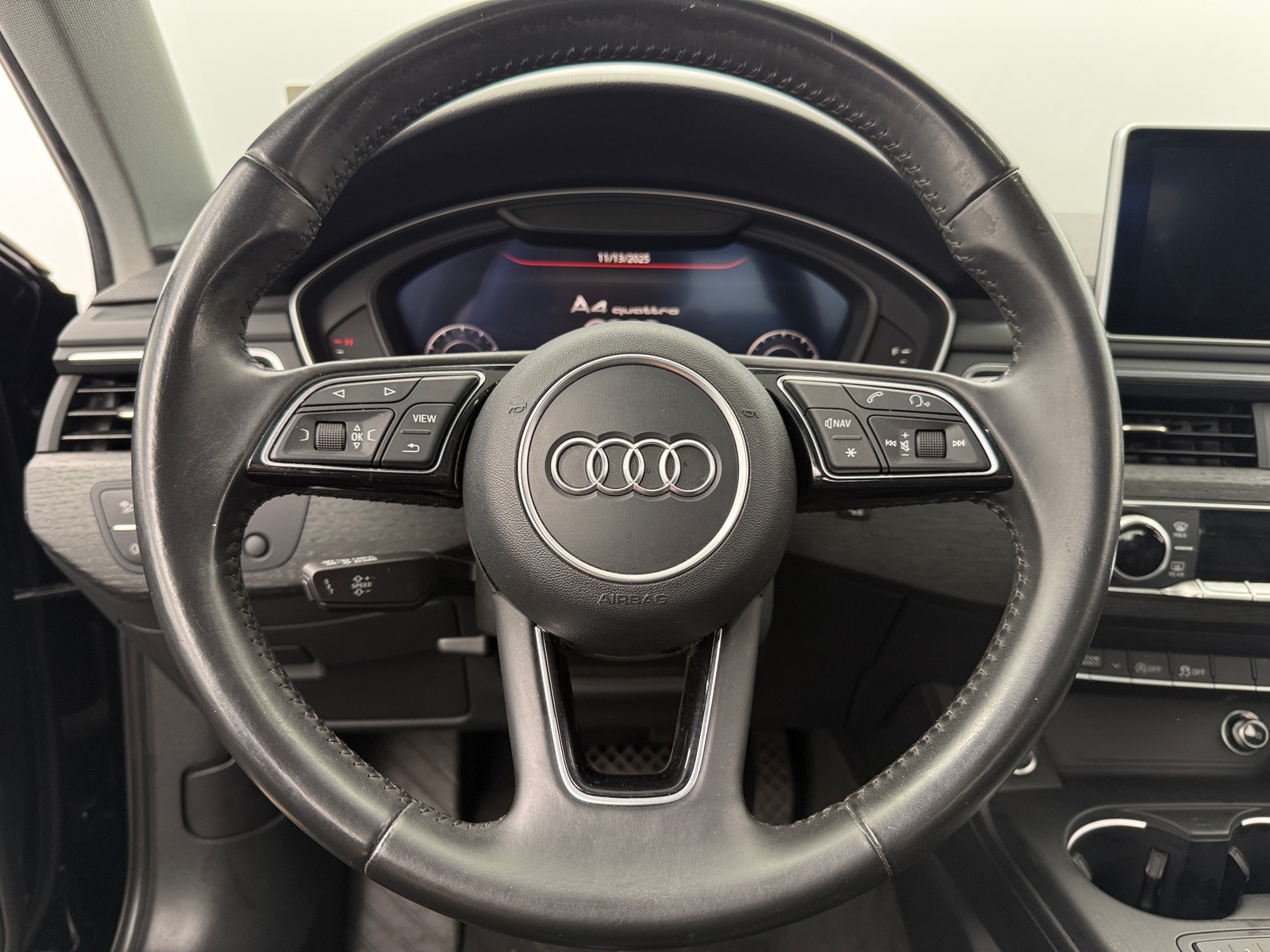 Thumbnail: 2017 Audi A4 - 4